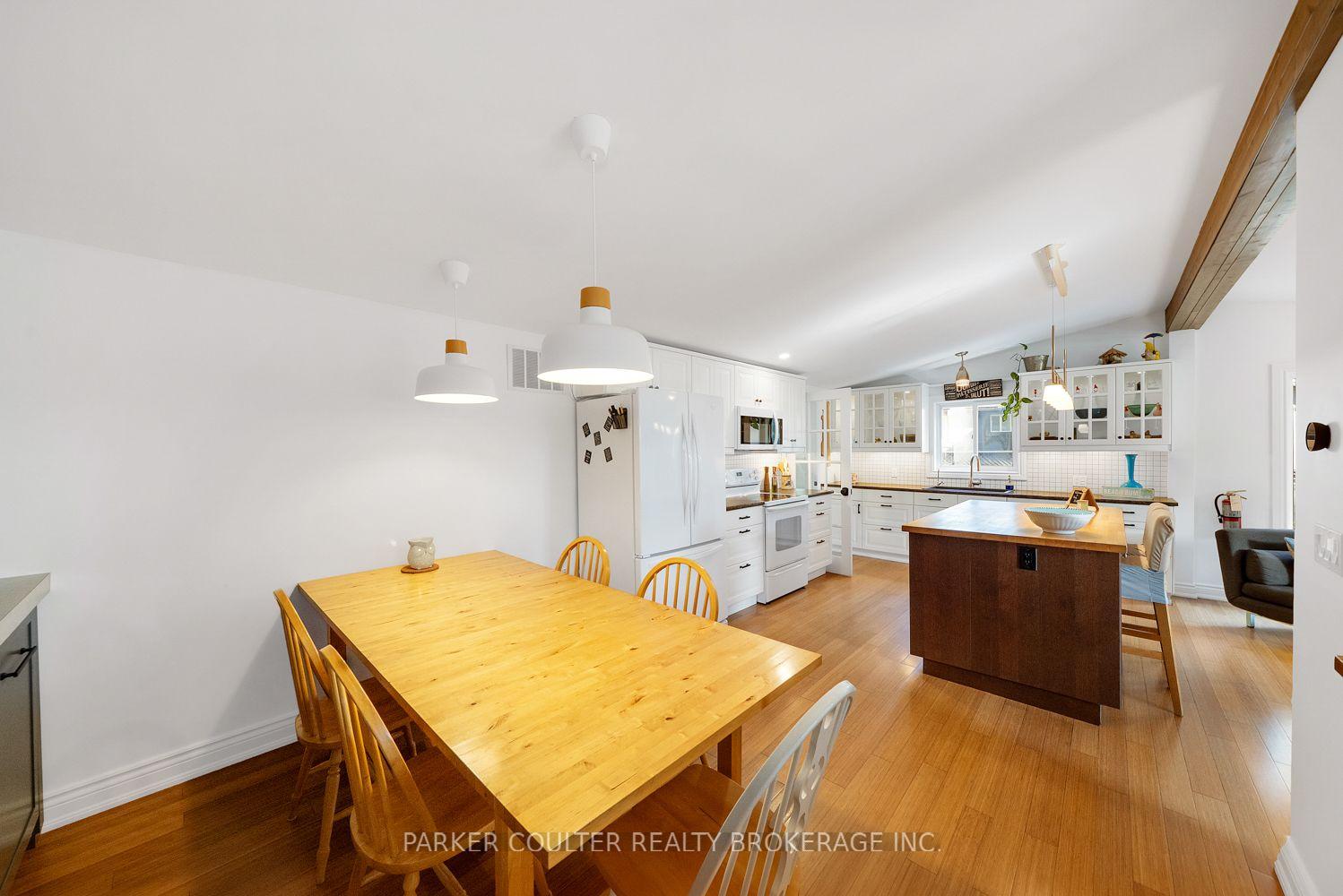 Photo 20 of 1811 Tiny Beaches Road S, Tiny, Rural Tiny — HOMEH