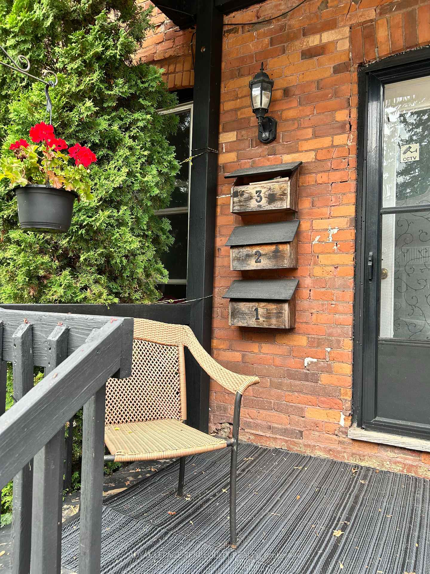 Photo 22 of 486 Hannah Street, Midland — HOMEH