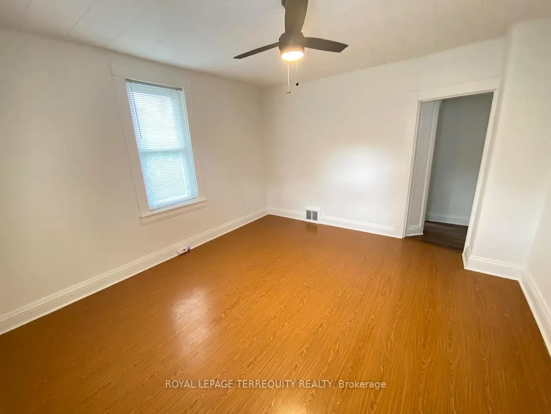Photo 12 of 486 Hannah Street, Midland — HOMEH