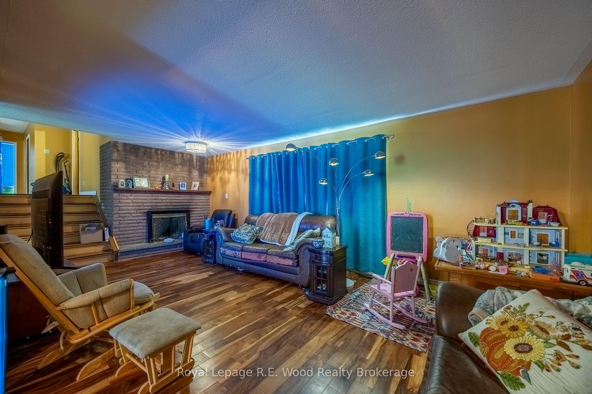 Photo 13 of 4 Owl Drive, Tillsonburg — HOMEH