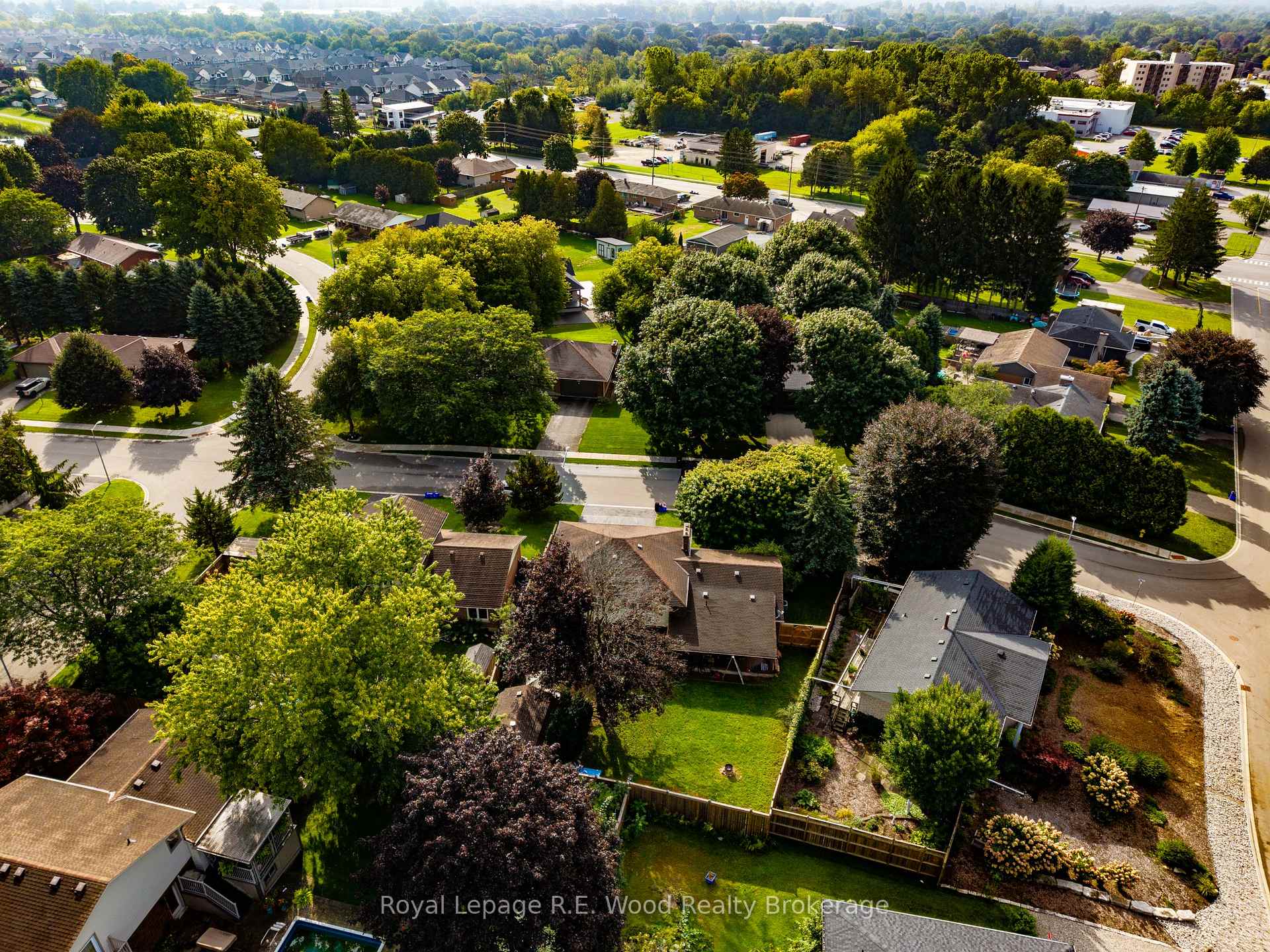 Photo 34 of 4 Owl Drive, Tillsonburg — HOMEH