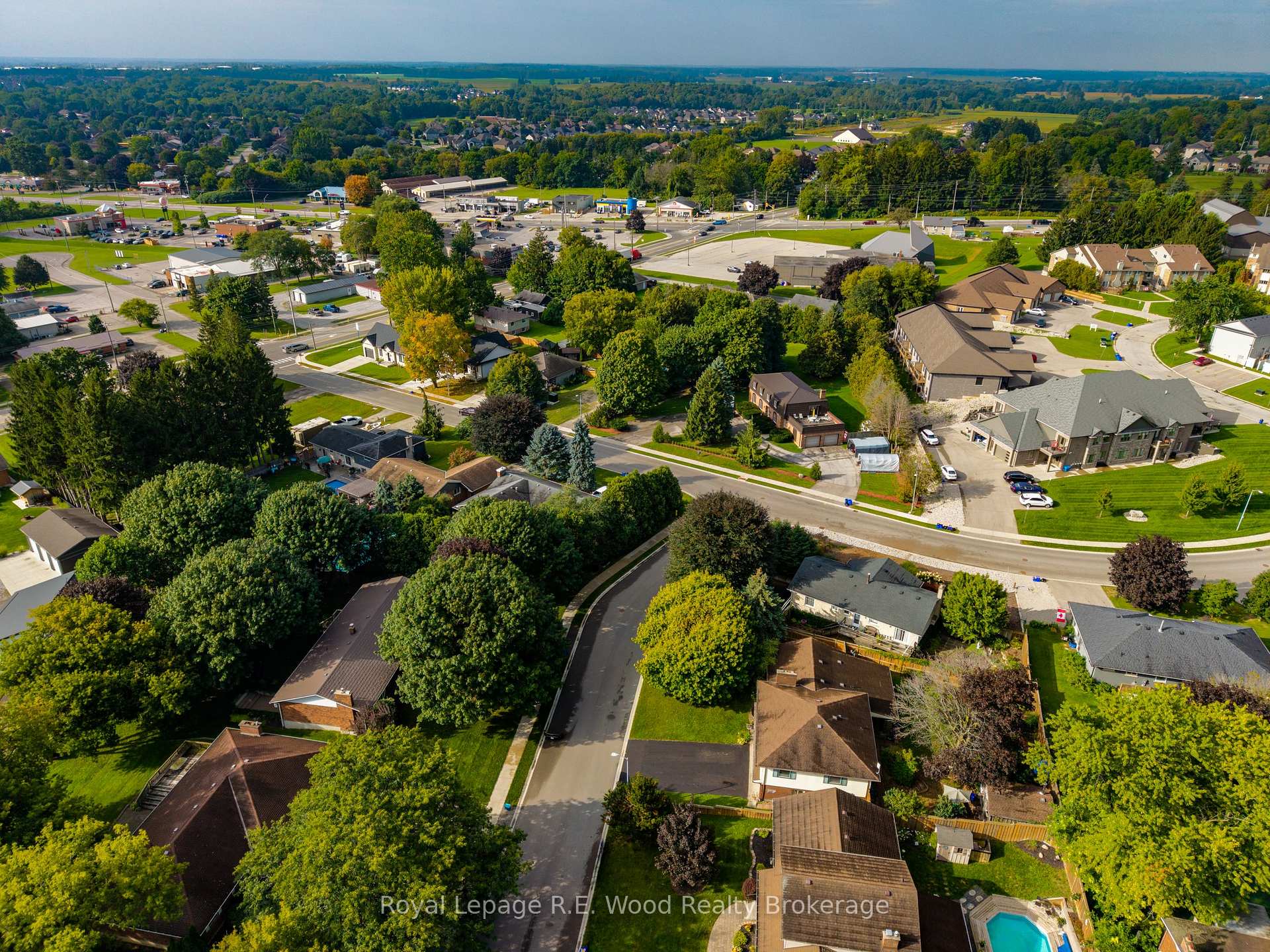 Photo 35 of 4 Owl Drive, Tillsonburg — HOMEH