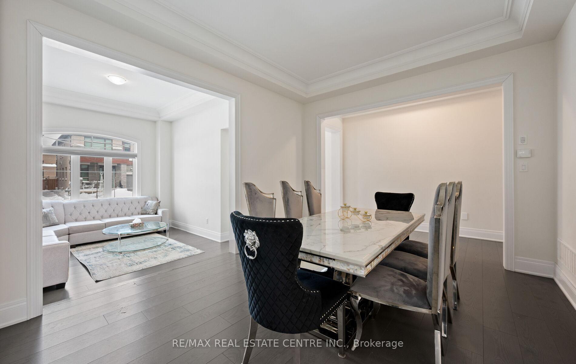 Photo 9 of 160 Wainfleet Crescent, Vaughan, Vellore Village — HOMEH