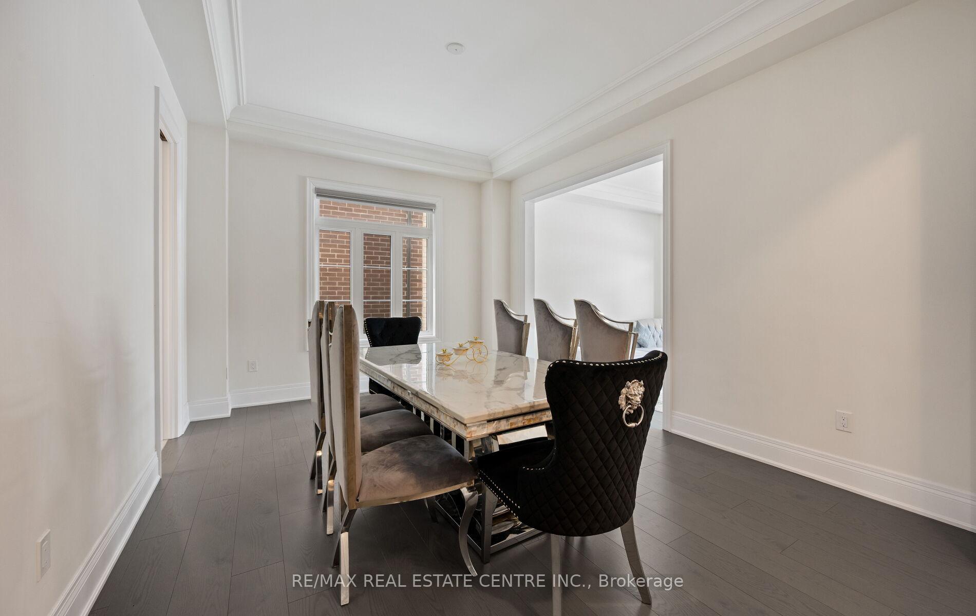 Photo 10 of 160 Wainfleet Crescent, Vaughan, Vellore Village — HOMEH