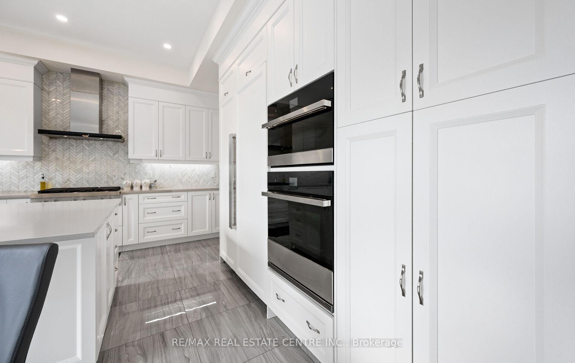 Photo 23 of 160 Wainfleet Crescent, Vaughan, Vellore Village — HOMEH