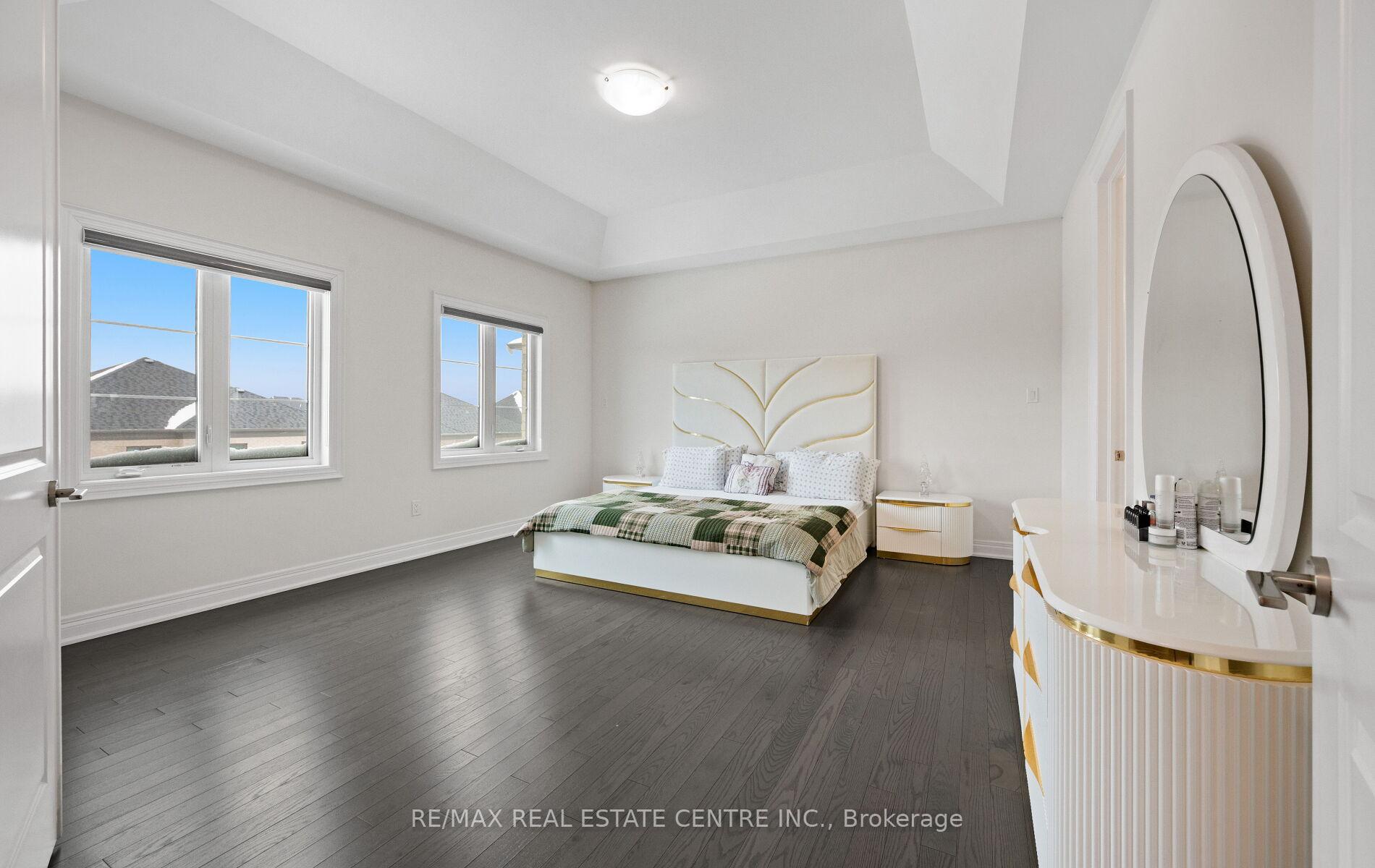 Photo 33 of 160 Wainfleet Crescent, Vaughan, Vellore Village — HOMEH