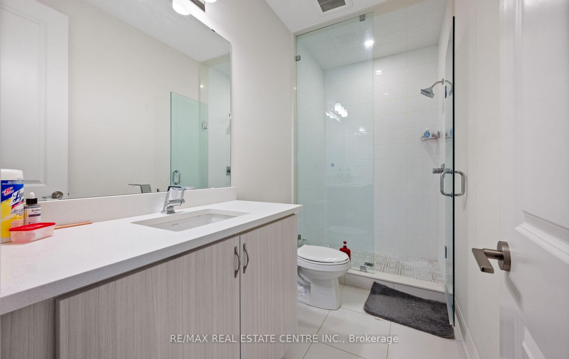 Photo 40 of 160 Wainfleet Crescent, Vaughan, Vellore Village — HOMEH