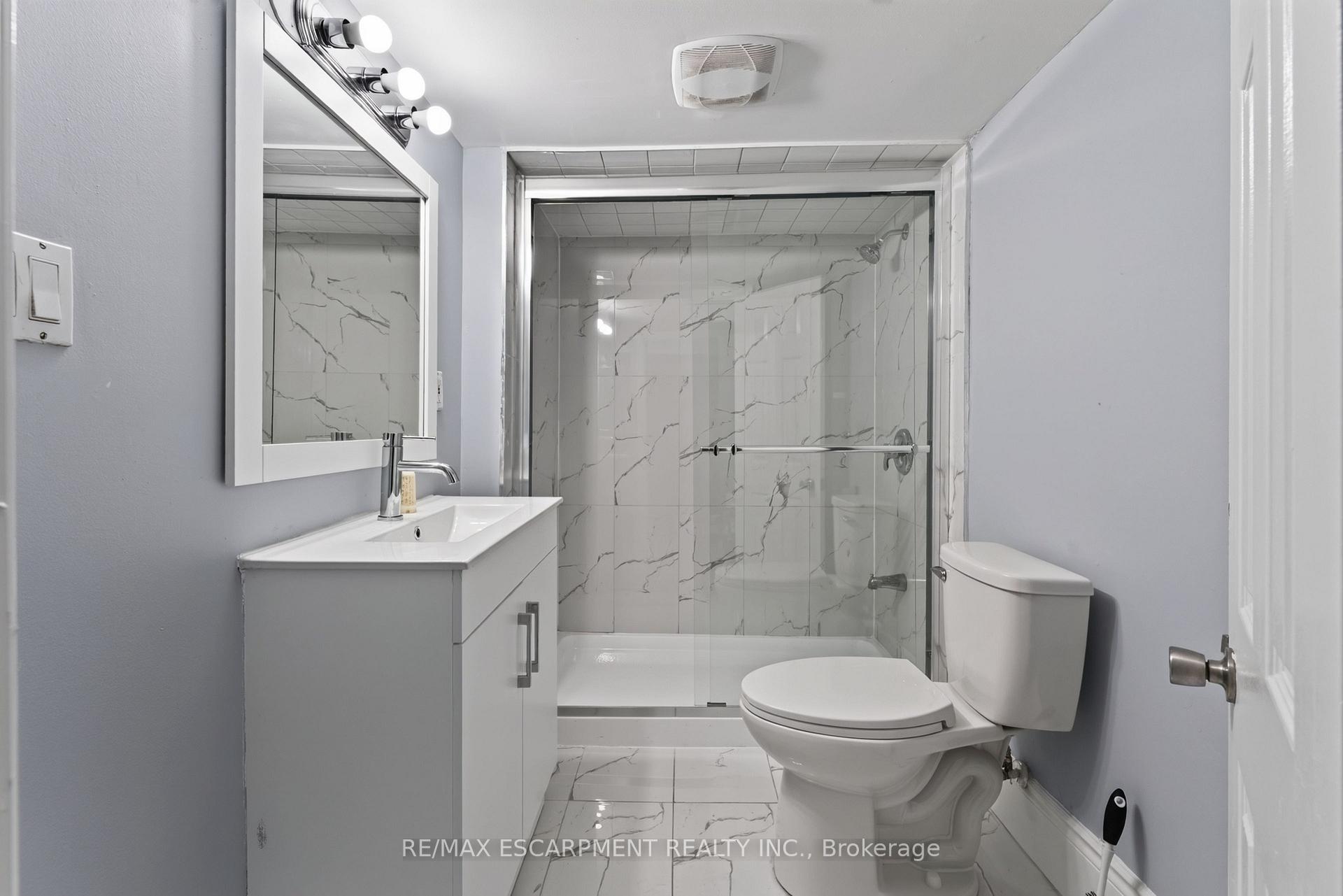 Photo 15 of 241 West 5th Street W, Hamilton, Bonnington — HOMEH