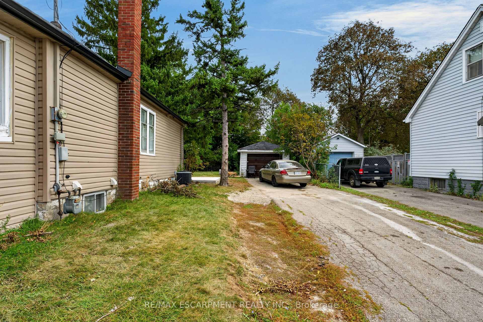 Photo 17 of 241 West 5th Street W, Hamilton, Bonnington — HOMEH