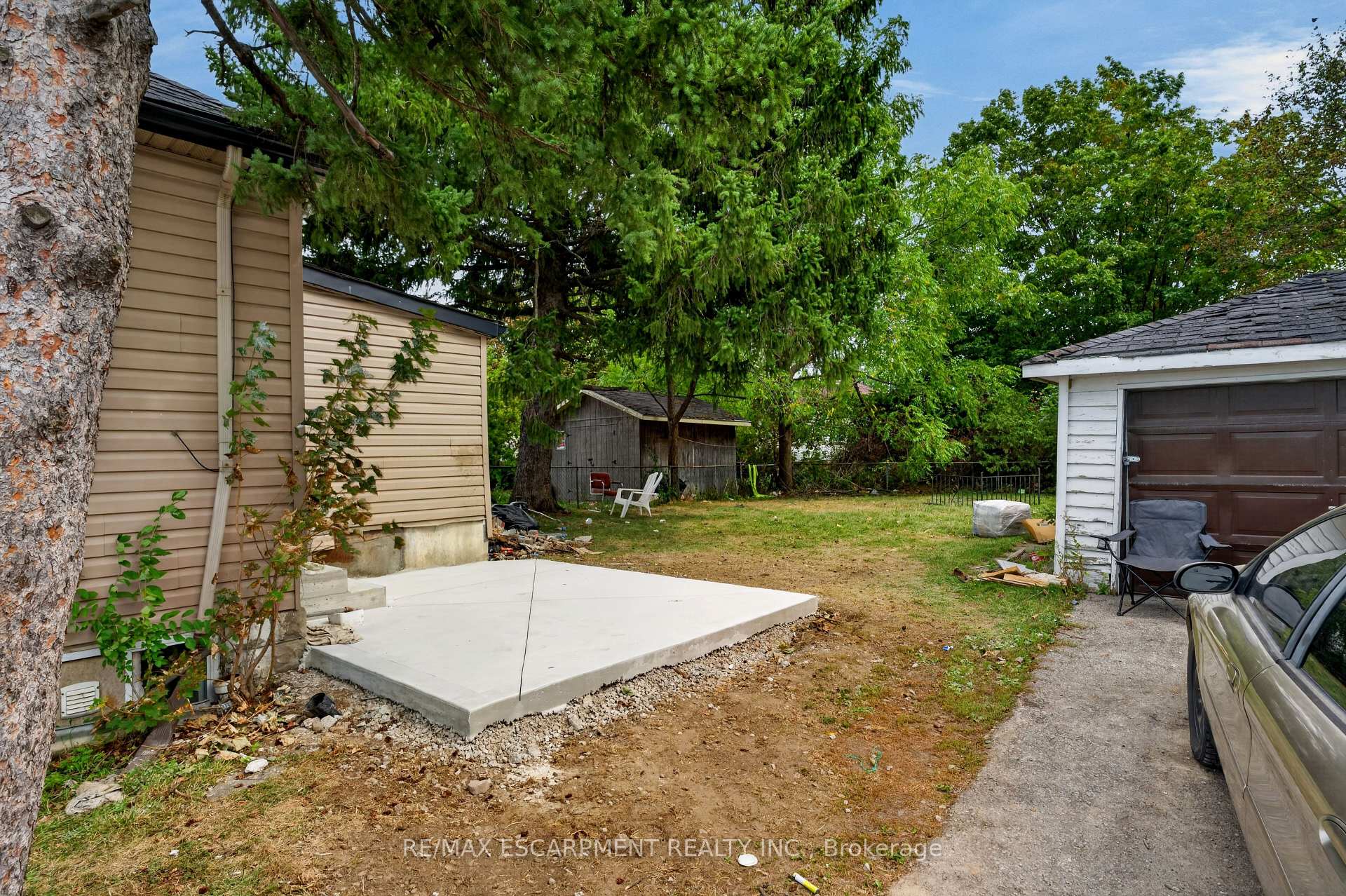 Photo 18 of 241 West 5th Street W, Hamilton, Bonnington — HOMEH