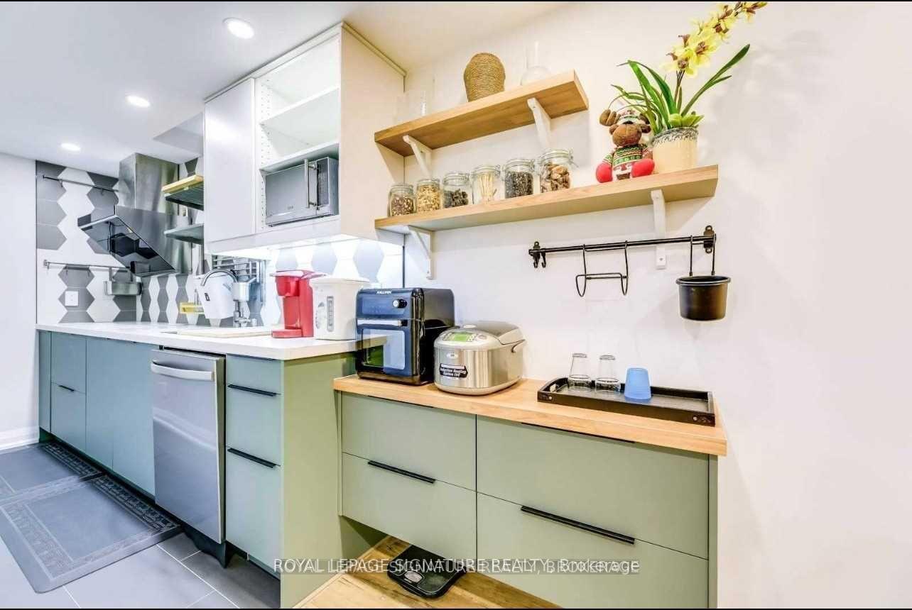 Photo 6 of Unit Basement, 5214 Palomar Crescent, Mississauga, Hurontario — HOMEH
