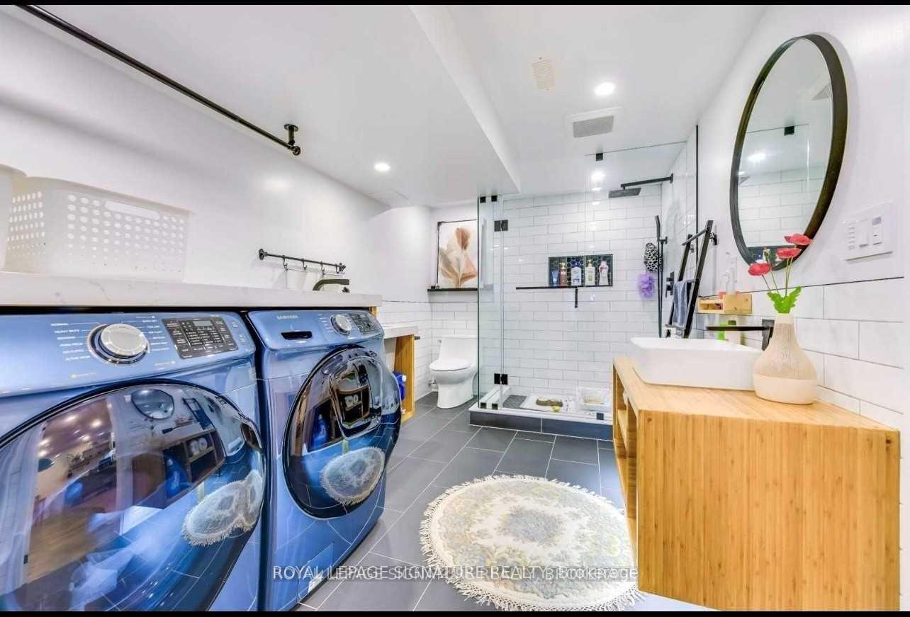Photo 8 of Unit Basement, 5214 Palomar Crescent, Mississauga, Hurontario — HOMEH