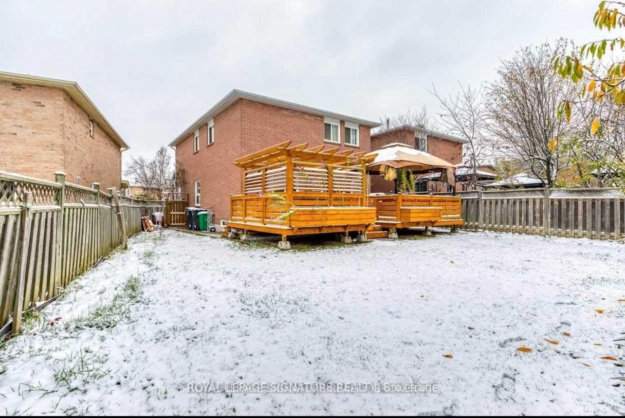 Photo 9 of Unit Basement, 5214 Palomar Crescent, Mississauga, Hurontario — HOMEH
