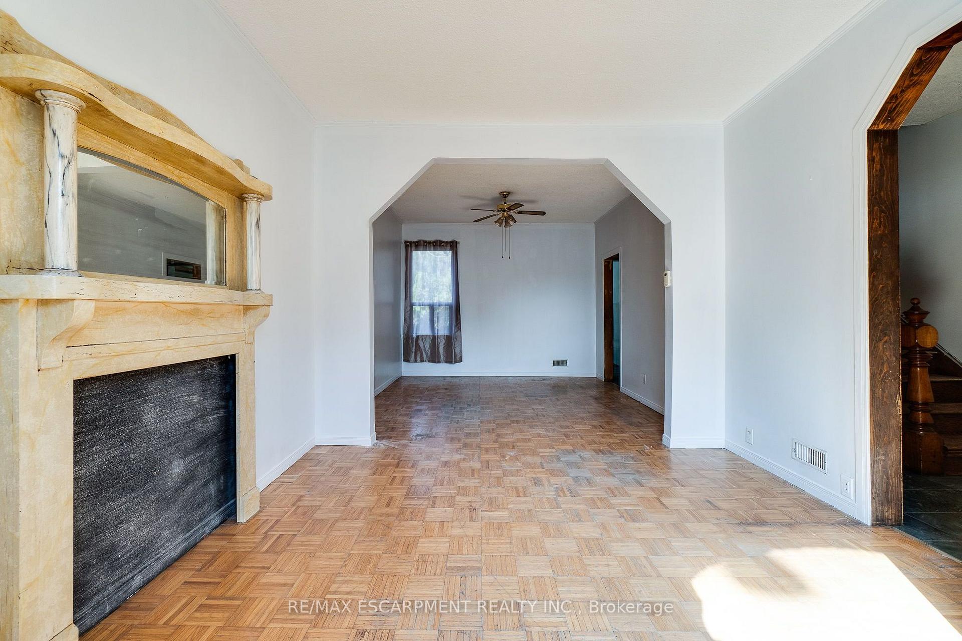 Photo 13 of 23 Oak Avenue, Hamilton, Landsdale — HOMEH
