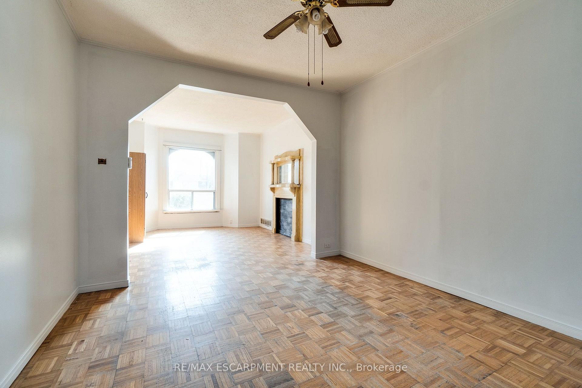Photo 18 of 23 Oak Avenue, Hamilton, Landsdale — HOMEH