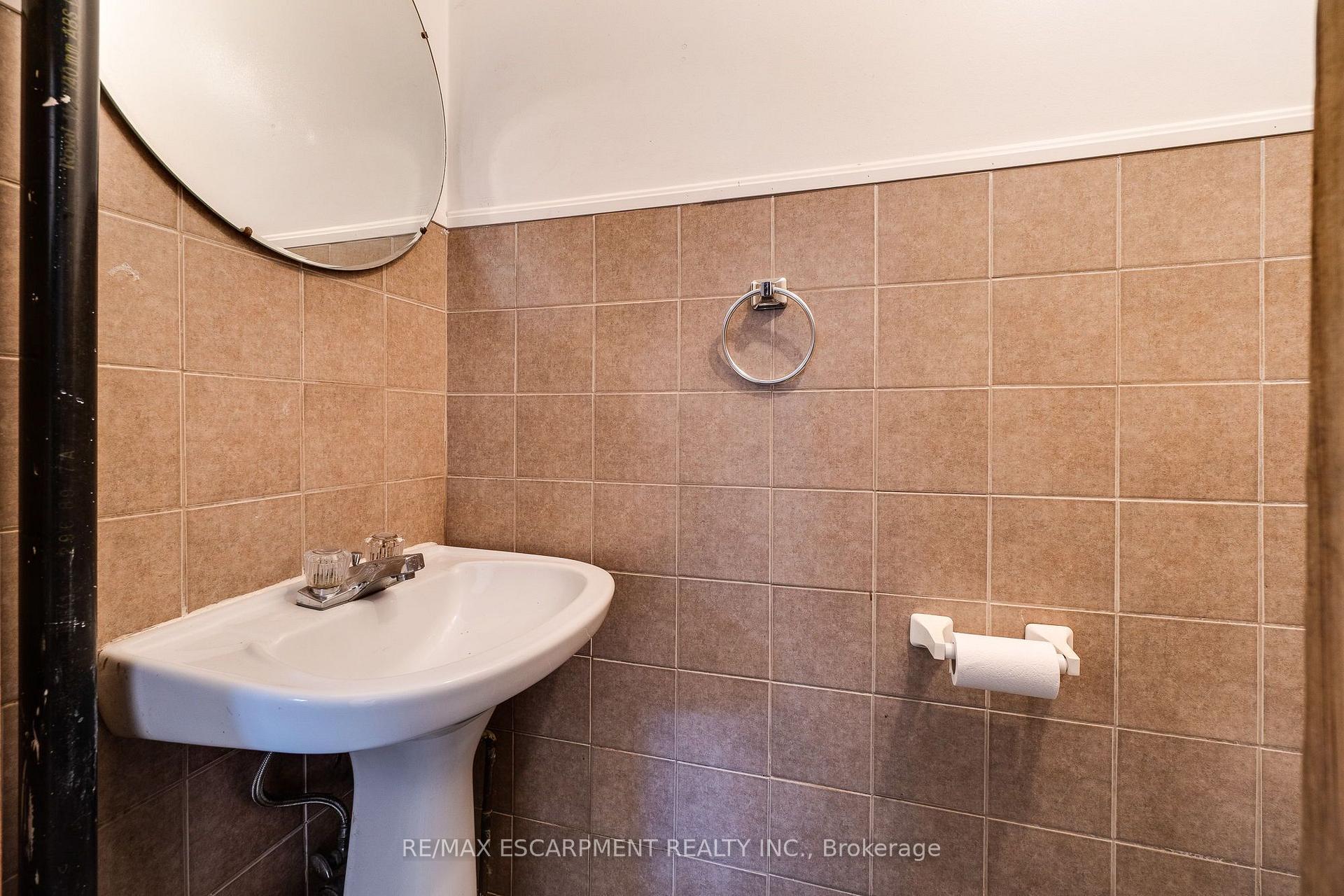 Photo 31 of 23 Oak Avenue, Hamilton, Landsdale — HOMEH