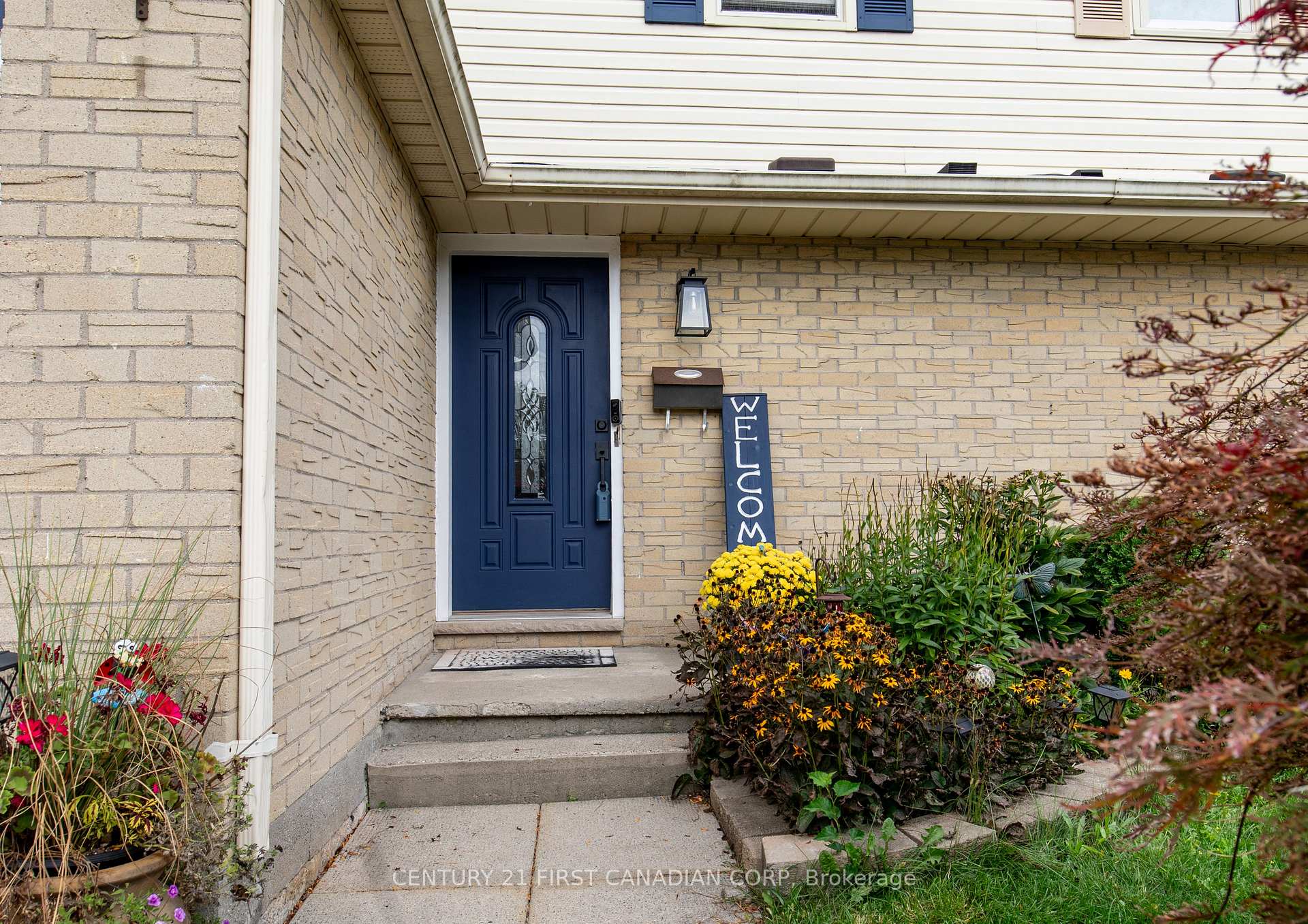 Photo 5 of 1279 Jalna Boulevard, London, South X — HOMEH
