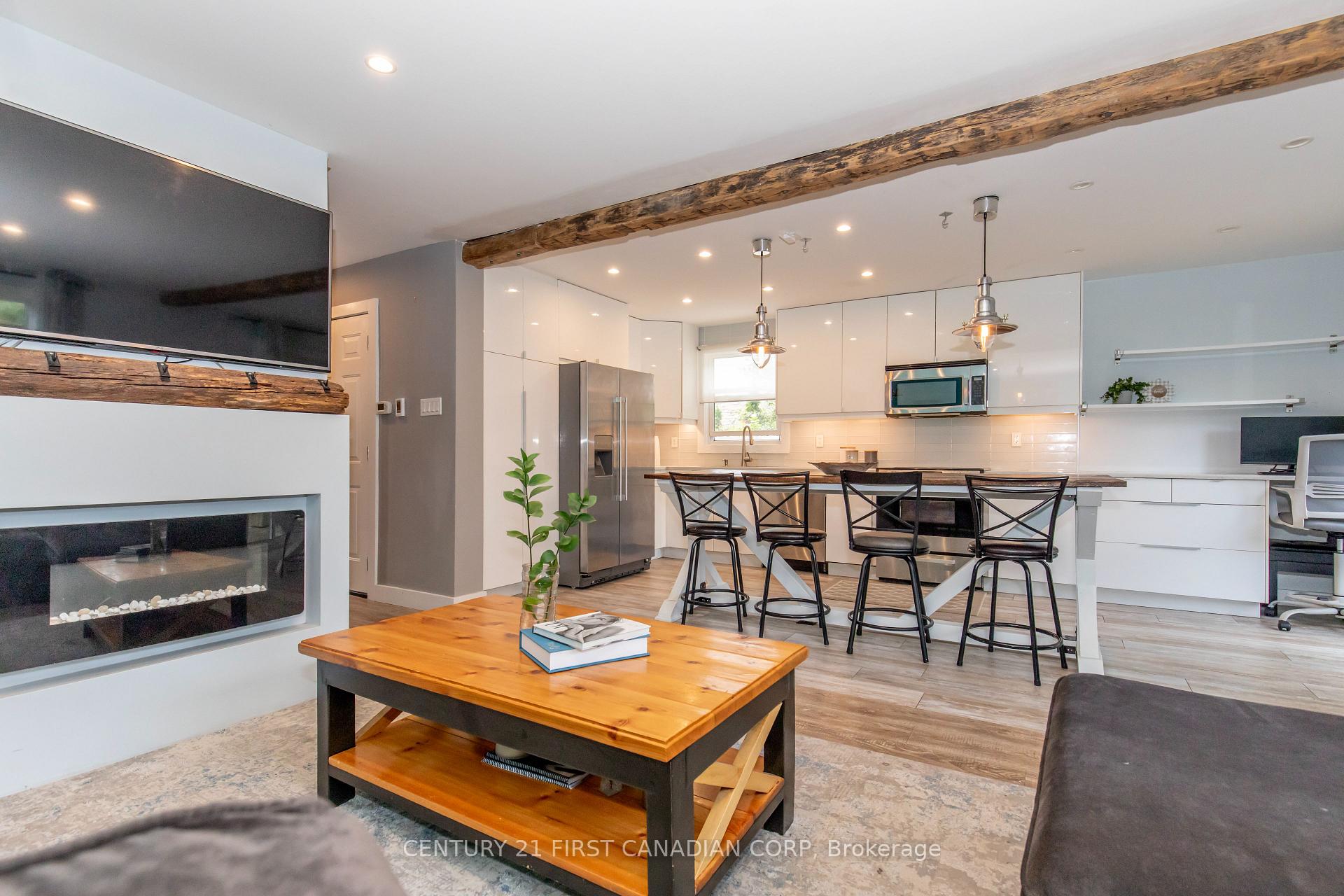 Photo 10 of 1279 Jalna Boulevard, London, South X — HOMEH
