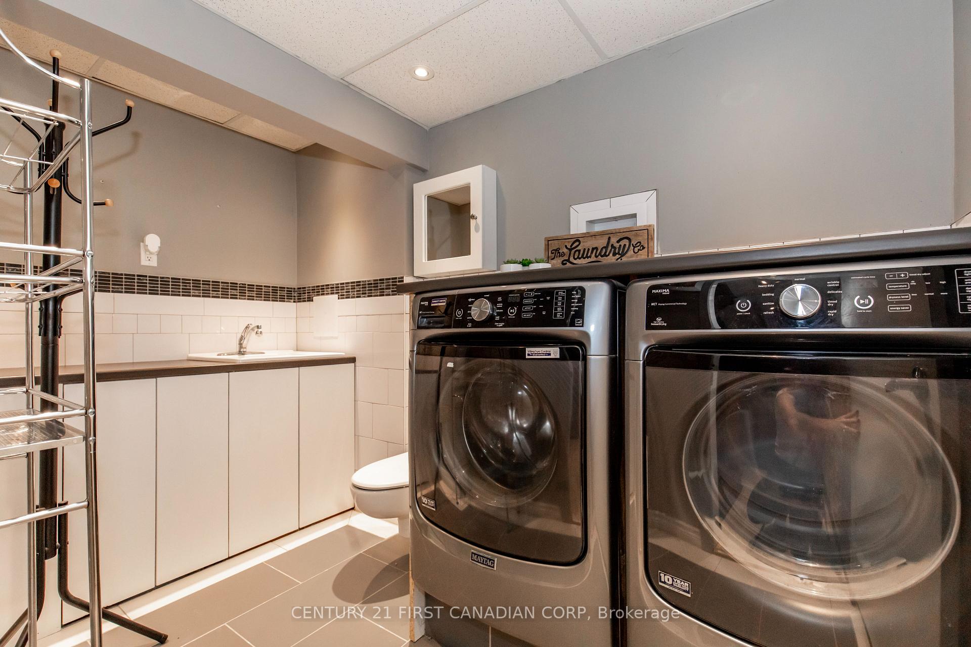Photo 36 of 1279 Jalna Boulevard, London, South X — HOMEH