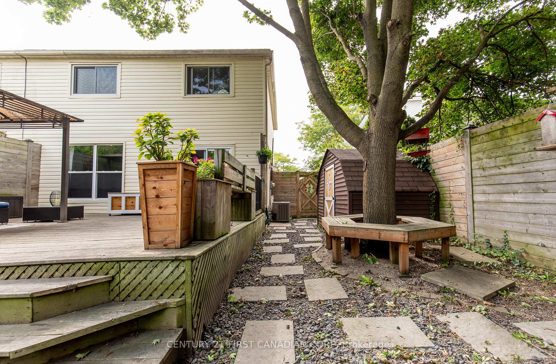 Photo 38 of 1279 Jalna Boulevard, London, South X — HOMEH