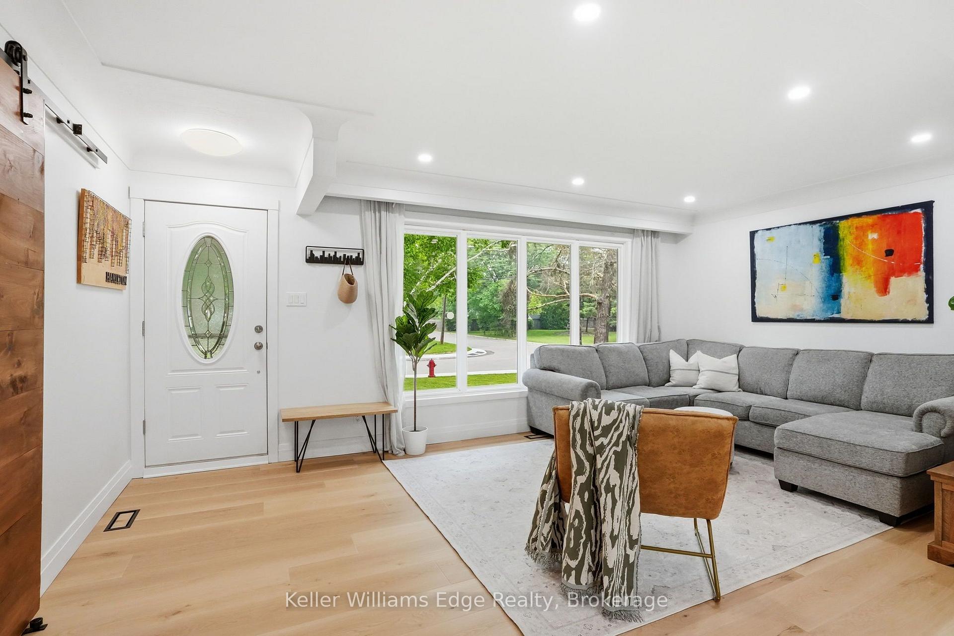 Photo 5 of 131 West 34th Street, Hamilton, Westcliffe — HOMEH