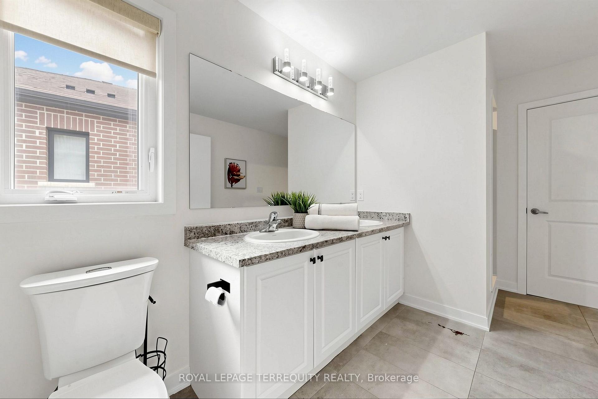 Photo 25 of 1456 Rose Way, Milton, Cobban — HOMEH