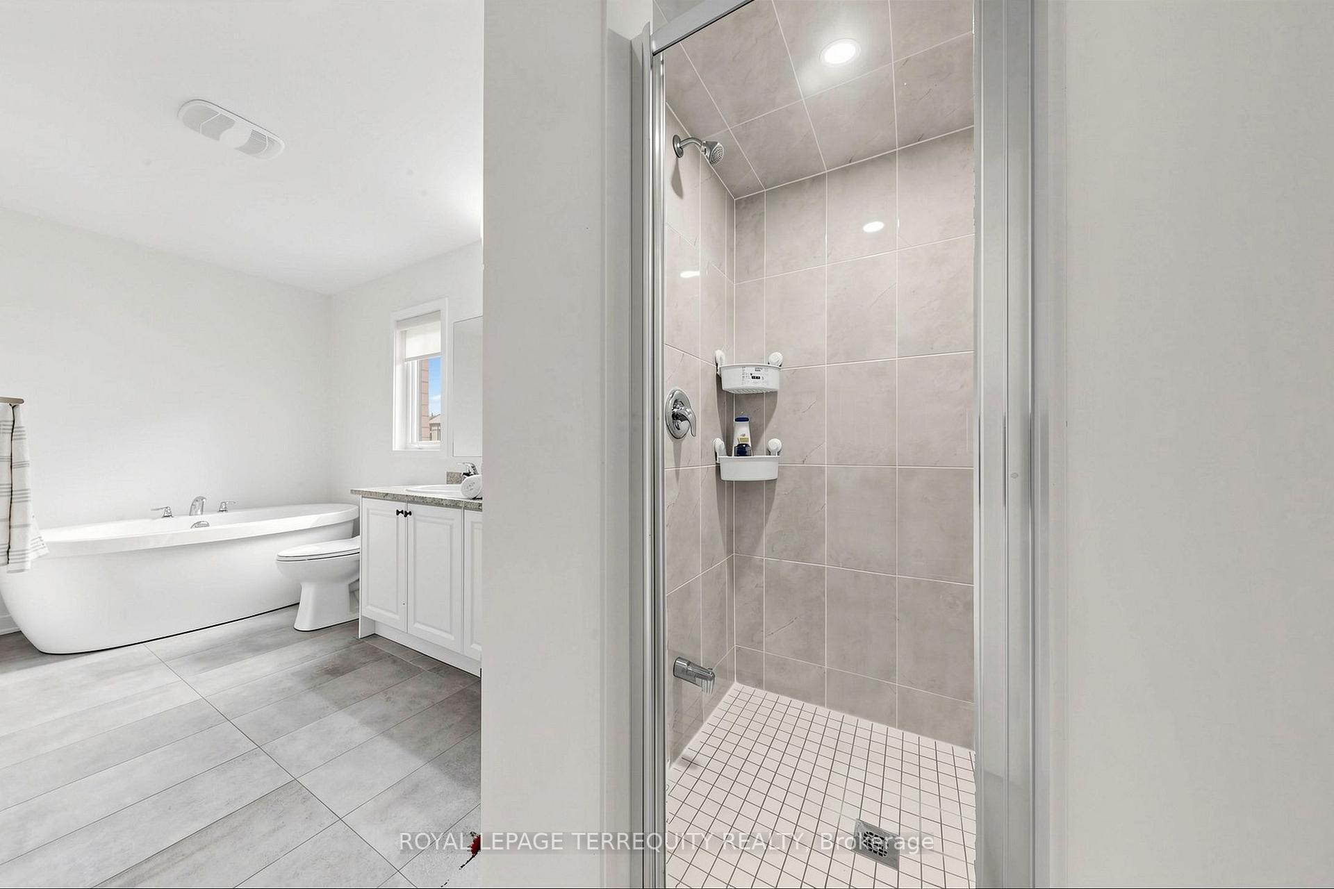 Photo 27 of 1456 Rose Way, Milton, Cobban — HOMEH