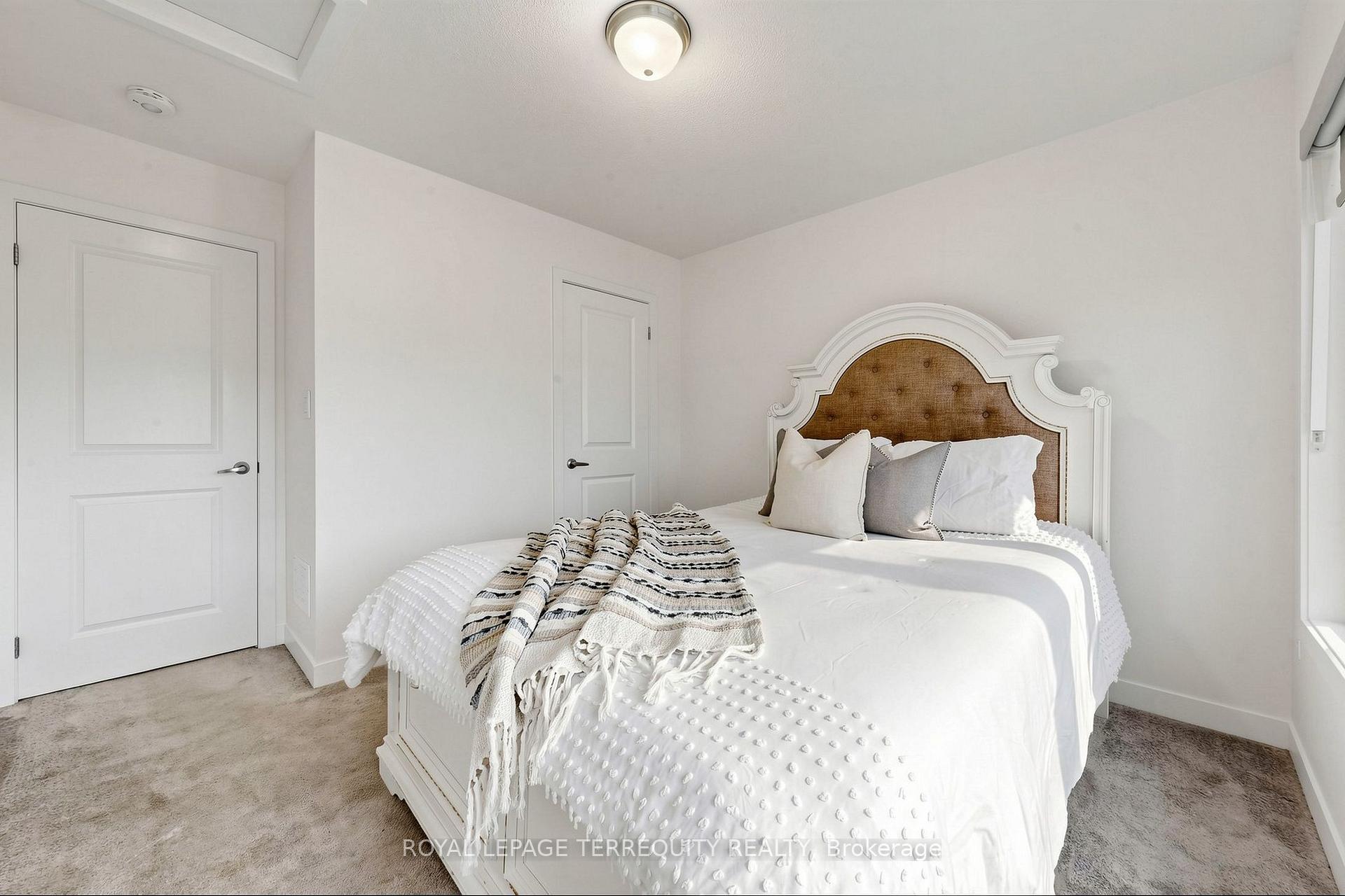 Photo 34 of 1456 Rose Way, Milton, Cobban — HOMEH