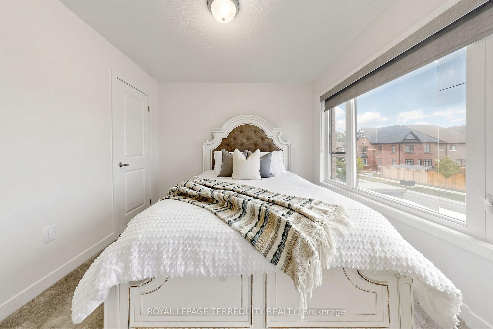 Photo 35 of 1456 Rose Way, Milton, Cobban — HOMEH