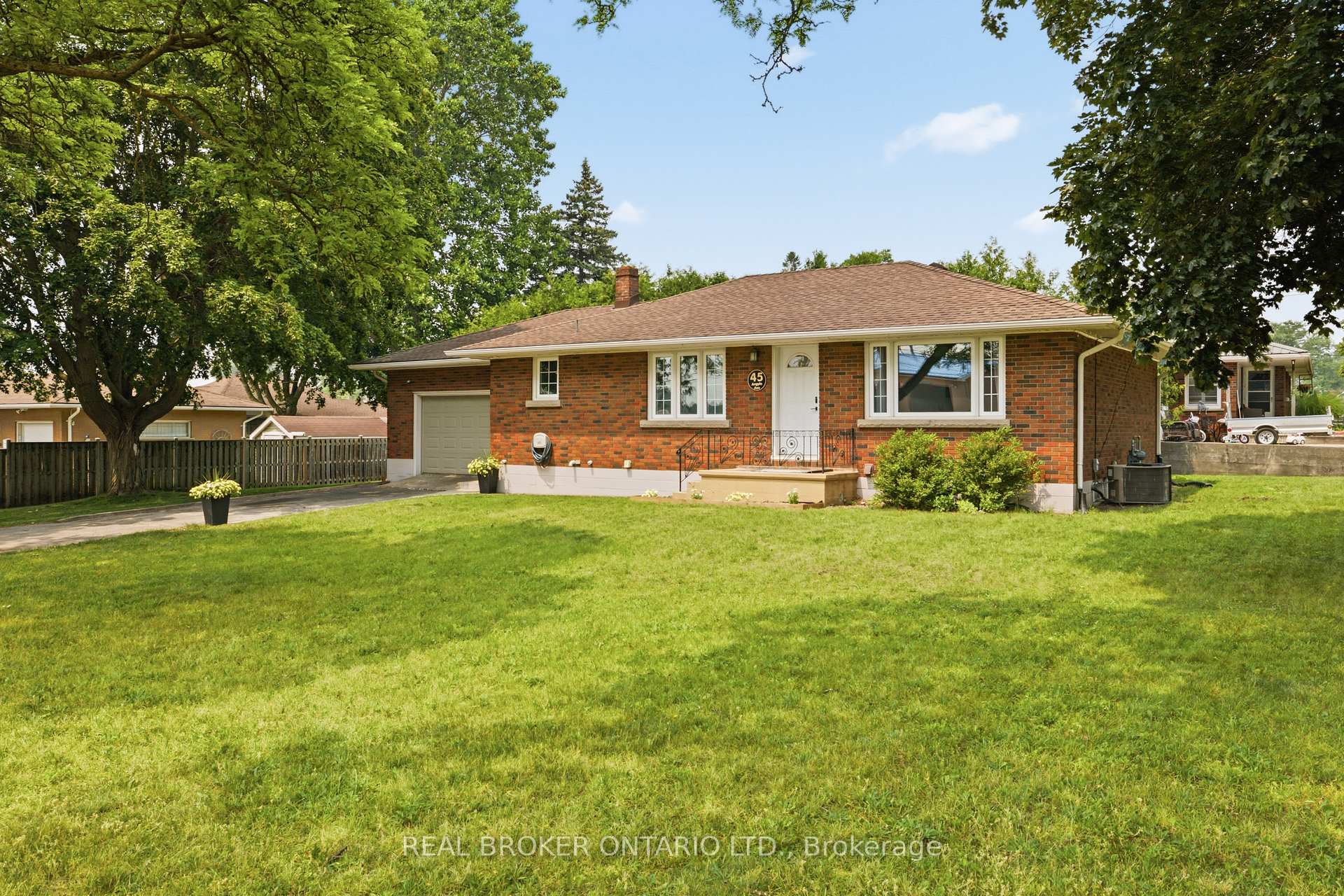 Photo 2 of 45 Argyle Avenue, Norfolk, Delhi — HOMEH