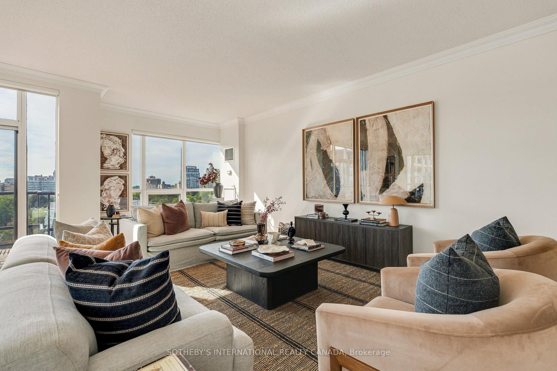 Photo 4 of Unit 1106, 10 Delisle Avenue, Toronto, Yonge-St. Clair — HOMEH