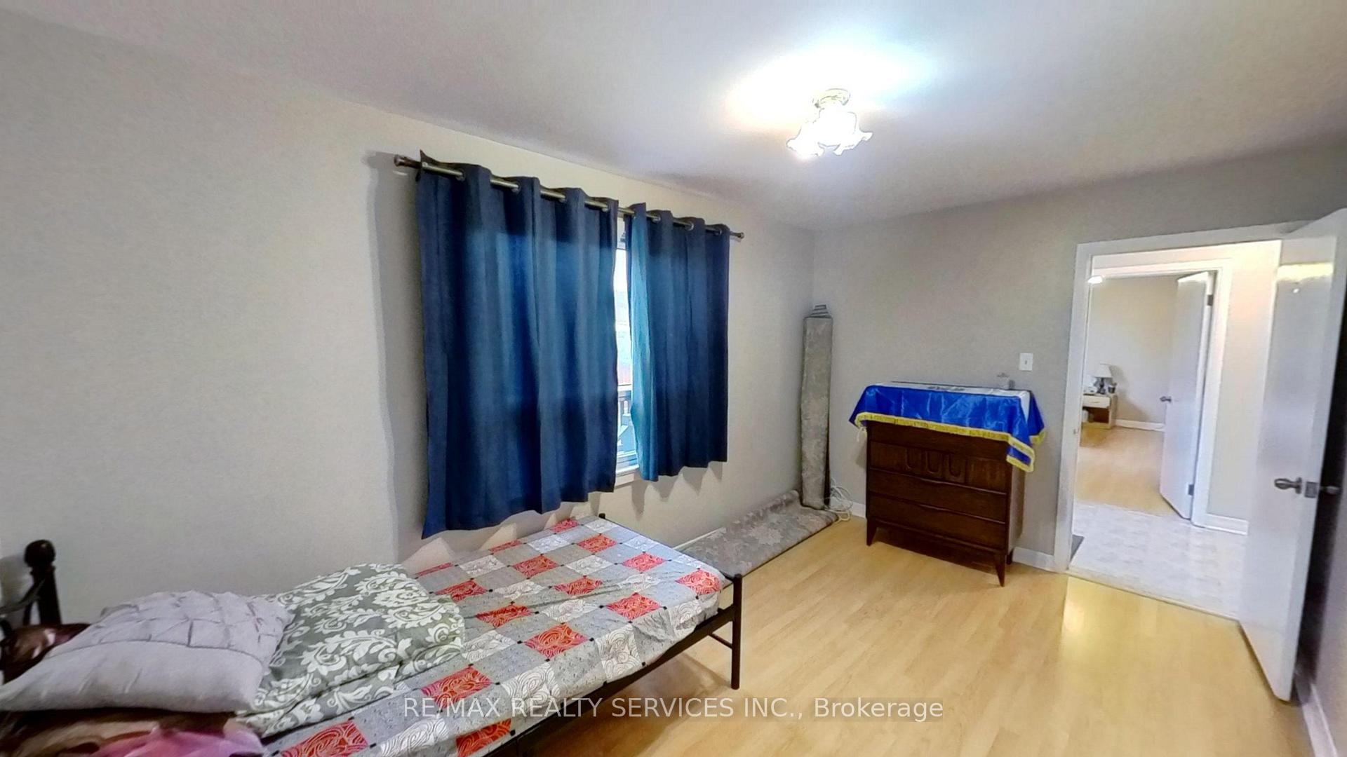 Photo 12 of 1207 Henry Street, Cornwall, Cornwall — HOMEH