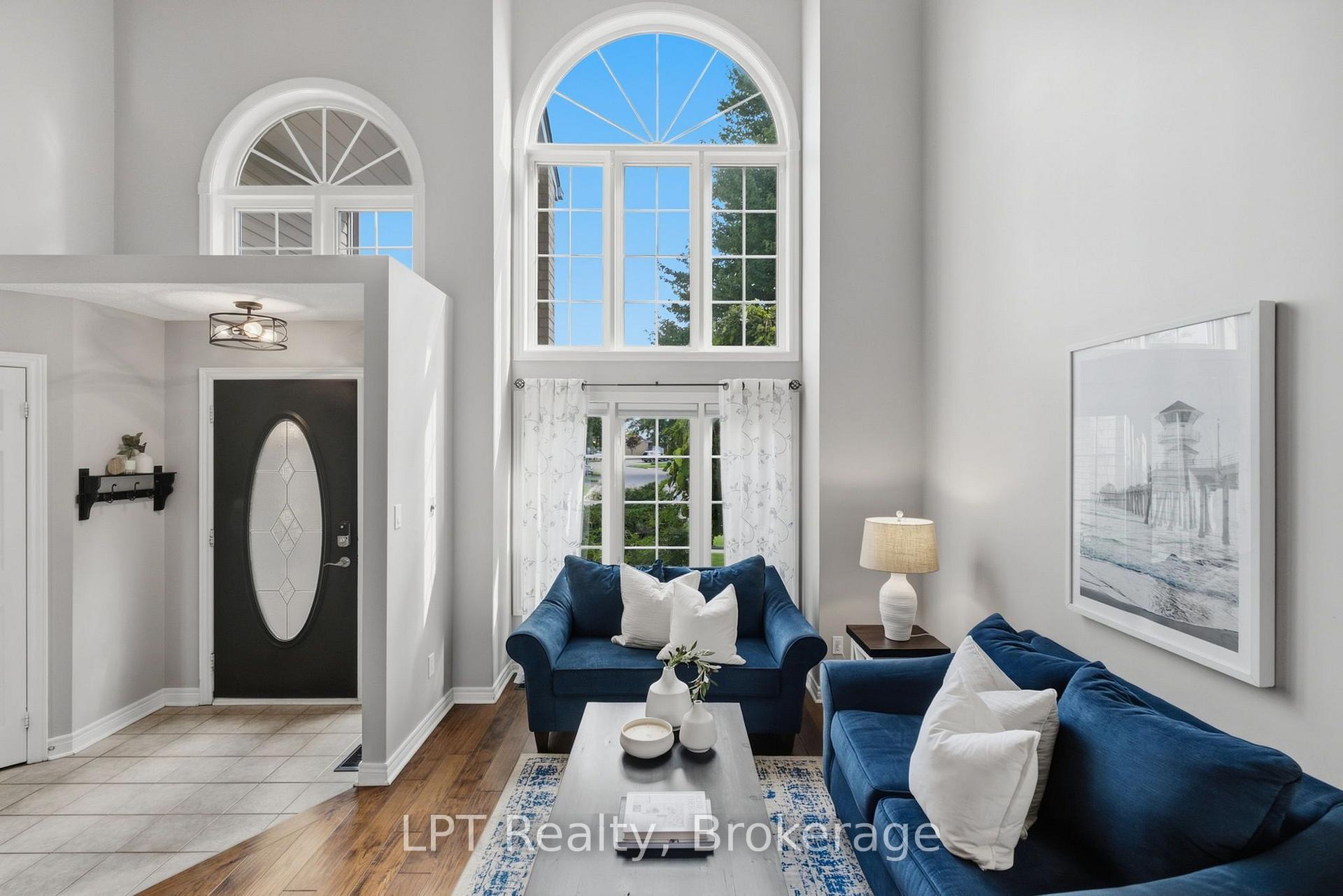 Photo 1 of 152 Sheridan Street, Oshawa, Samac — HOMEH