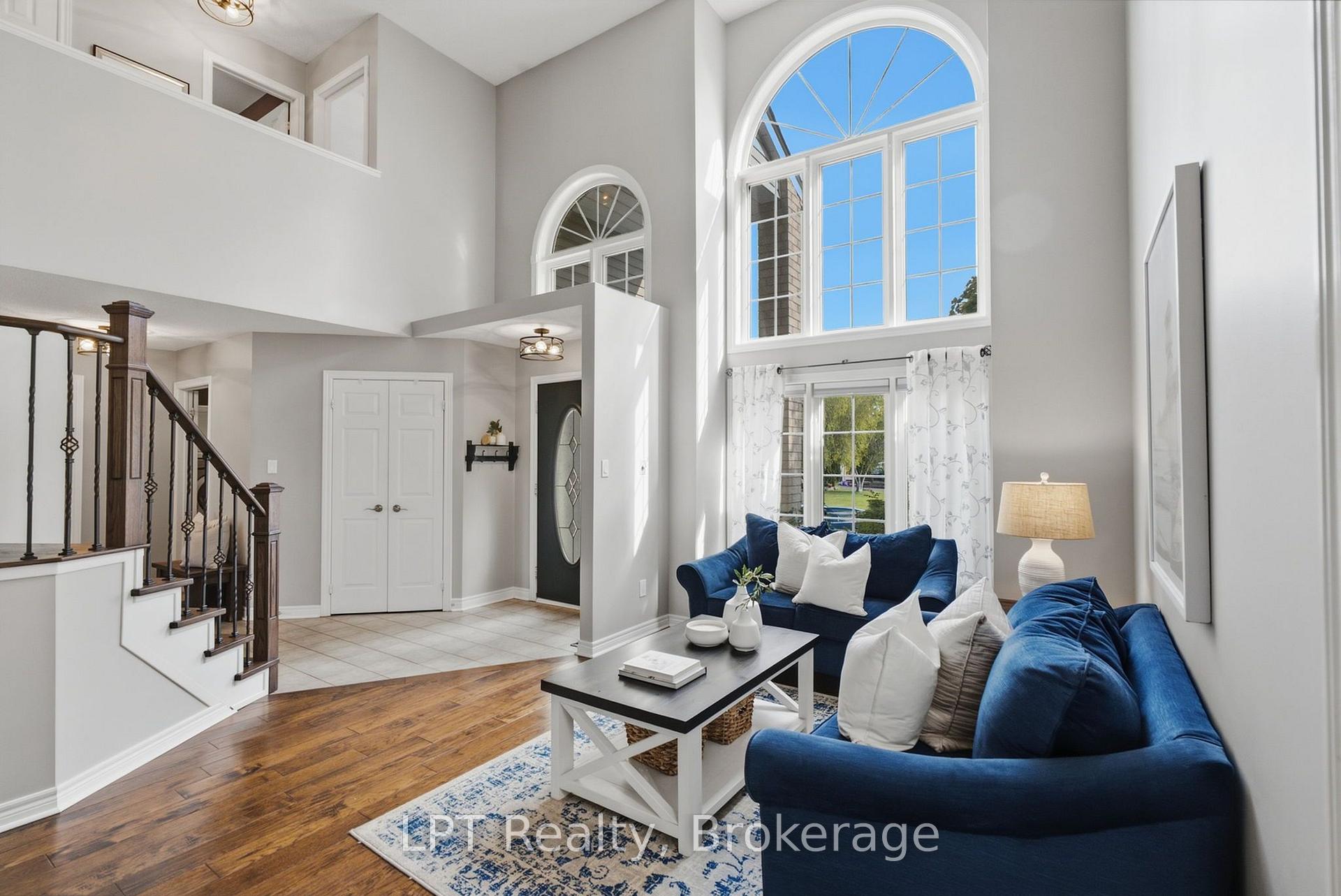Photo 6 of 152 Sheridan Street, Oshawa, Samac — HOMEH