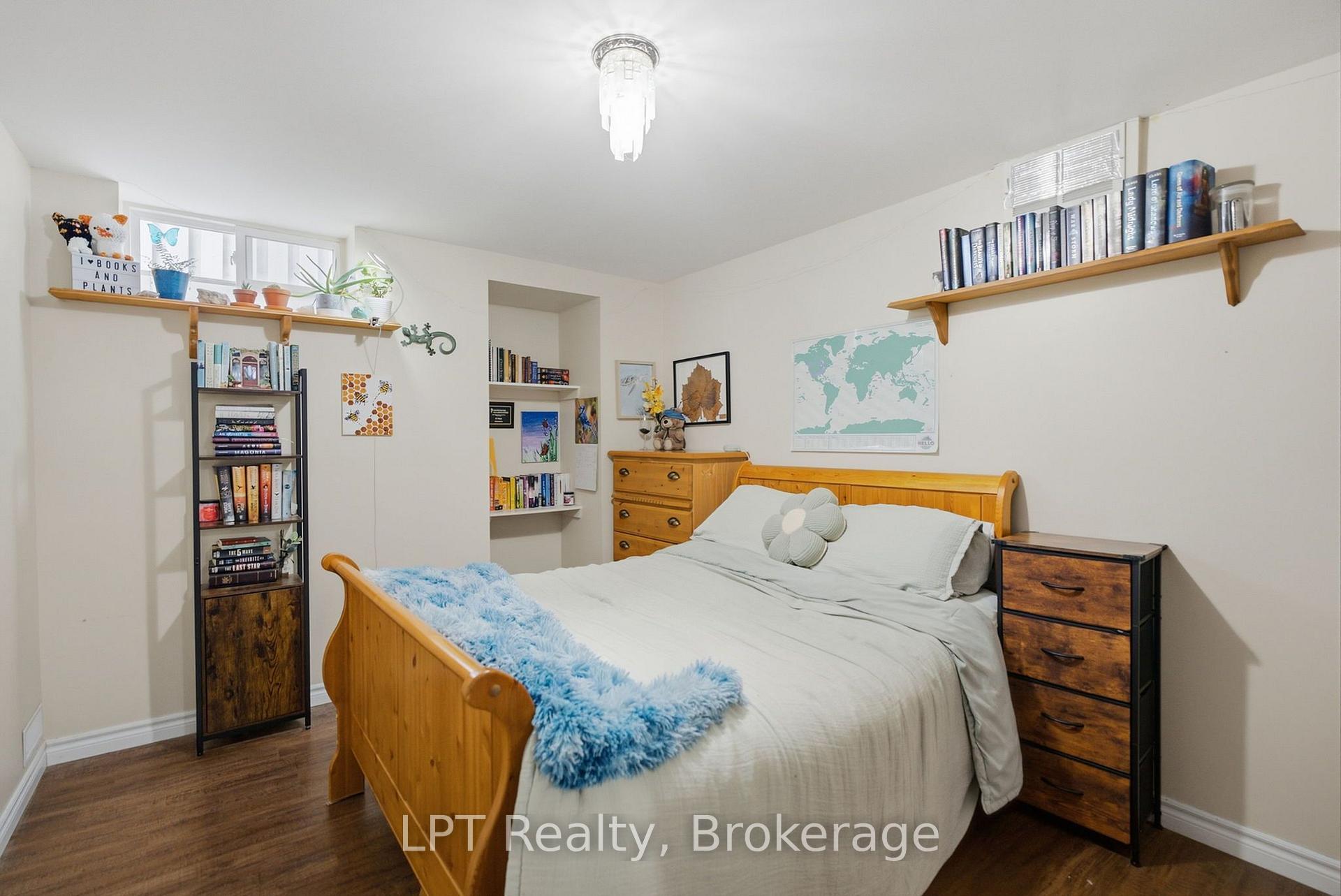 Photo 32 of 152 Sheridan Street, Oshawa, Samac — HOMEH