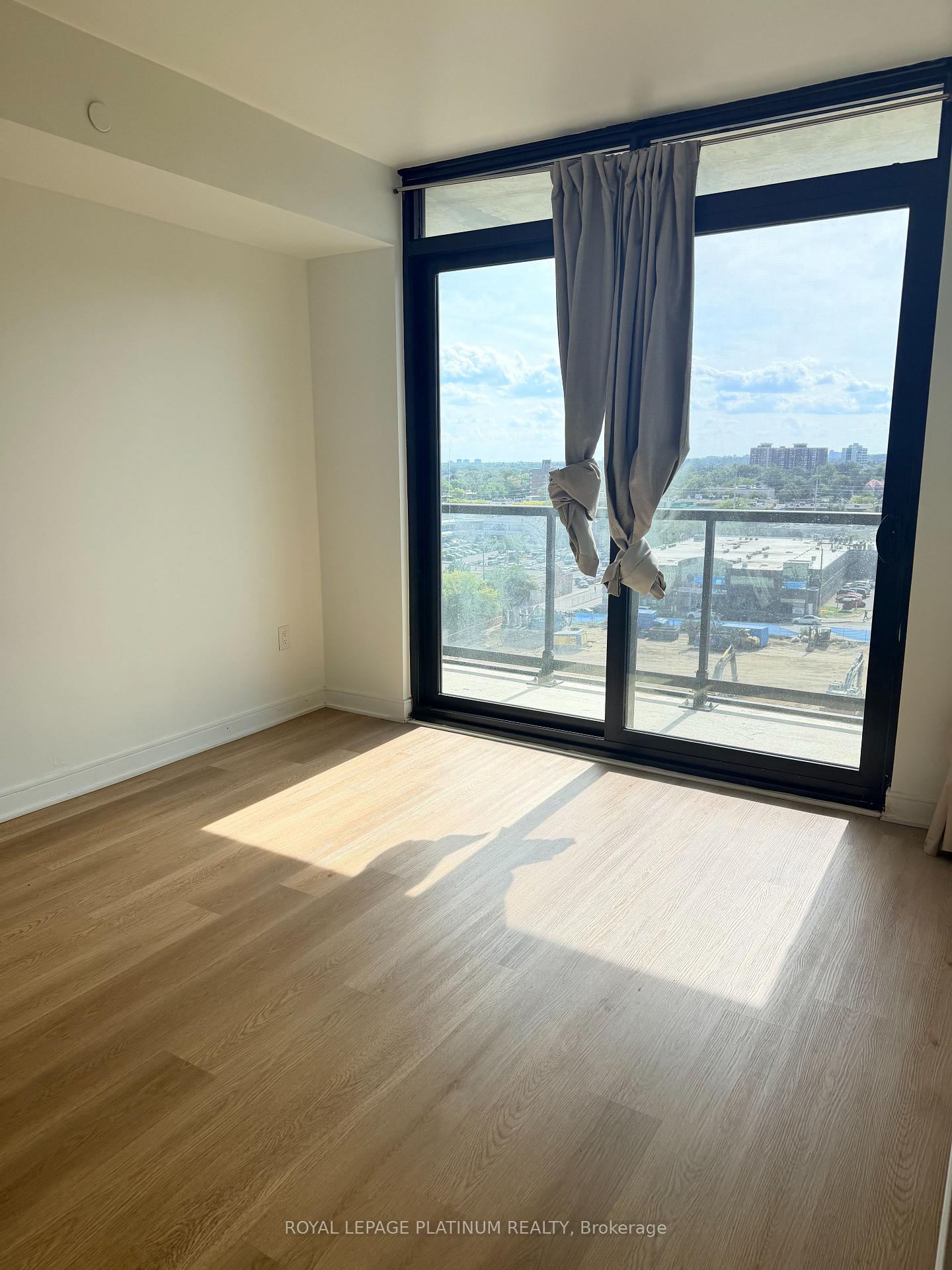 Photo 1 of Unit 819, 86 Dundas Street E, Mississauga, Cooksville — HOMEH