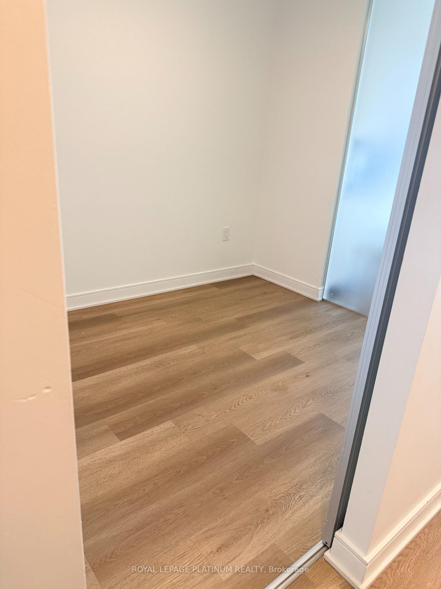 Photo 4 of Unit 819, 86 Dundas Street E, Mississauga, Cooksville — HOMEH