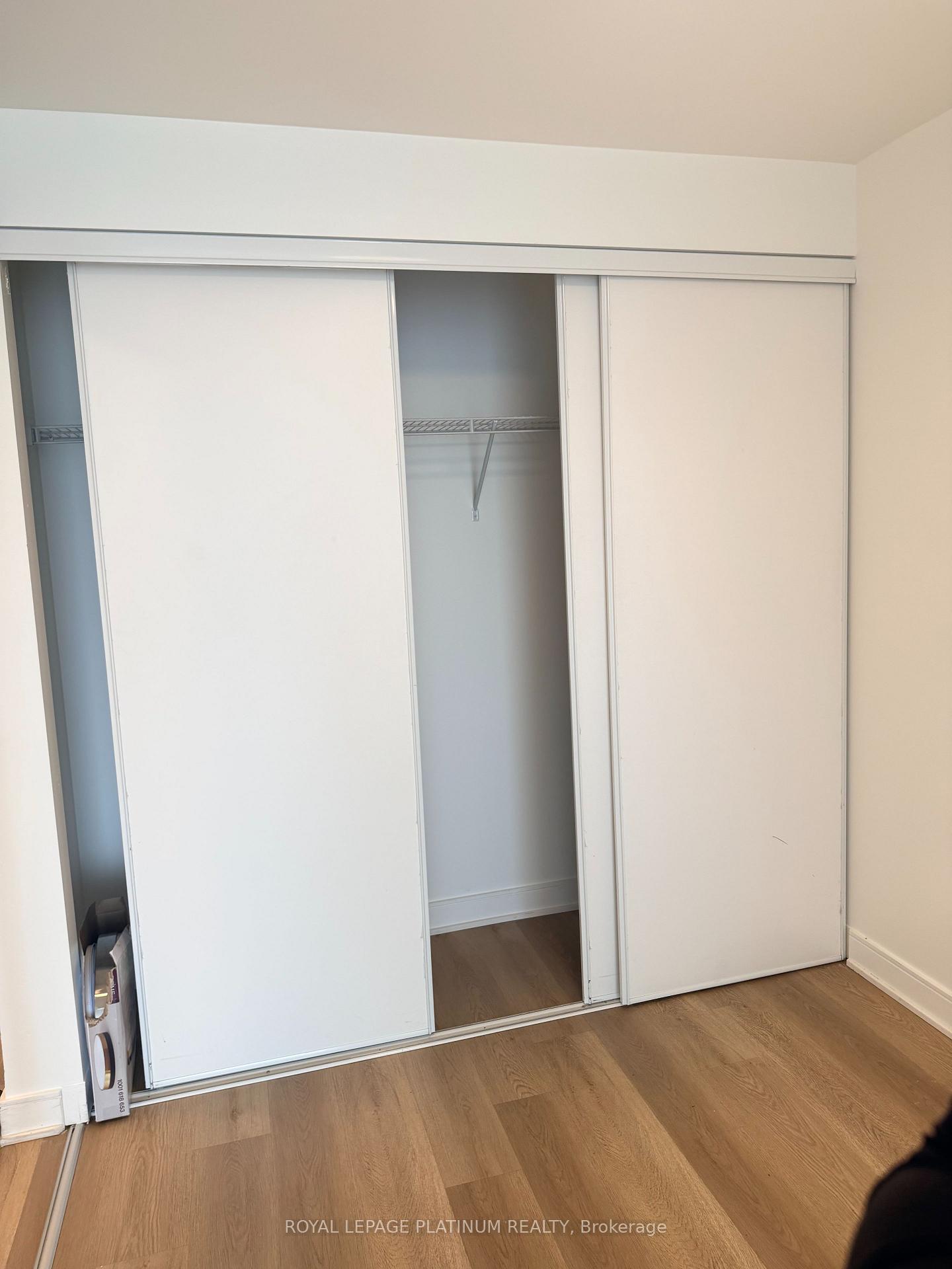 Photo 6 of Unit 819, 86 Dundas Street E, Mississauga, Cooksville — HOMEH