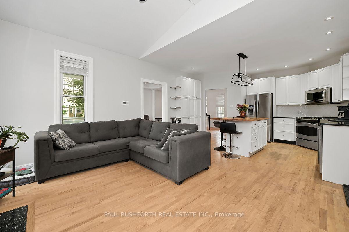 Photo 15 of 1800 Nicolet Way, Ottawa, Fallingbrook/Gardenway South — HOMEH