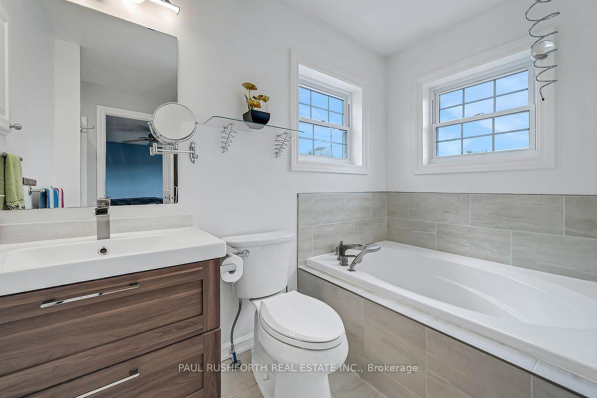 Photo 21 of 1800 Nicolet Way, Ottawa, Fallingbrook/Gardenway South — HOMEH
