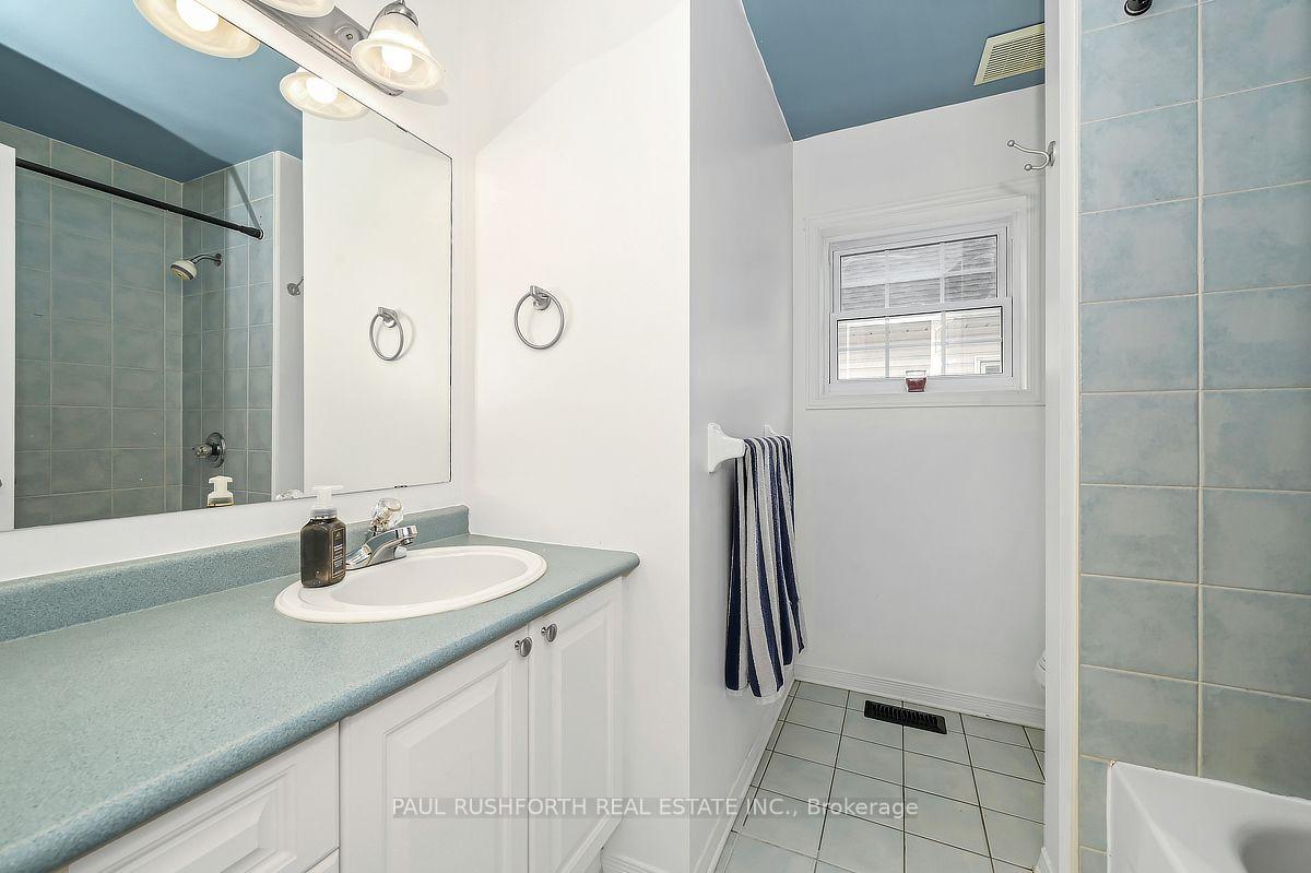 Photo 25 of 1800 Nicolet Way, Ottawa, Fallingbrook/Gardenway South — HOMEH