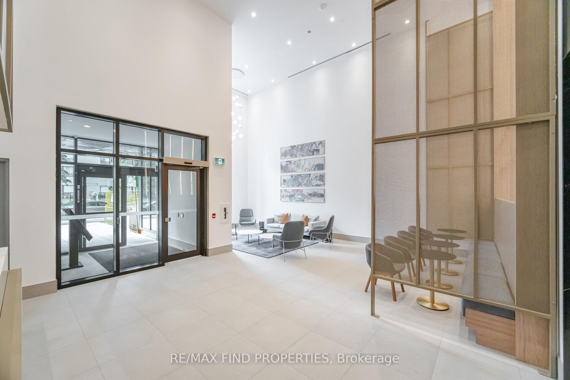 Photo 4 of Unit 1405, 430 Square One Drive, Mississauga, City Centre — HOMEH