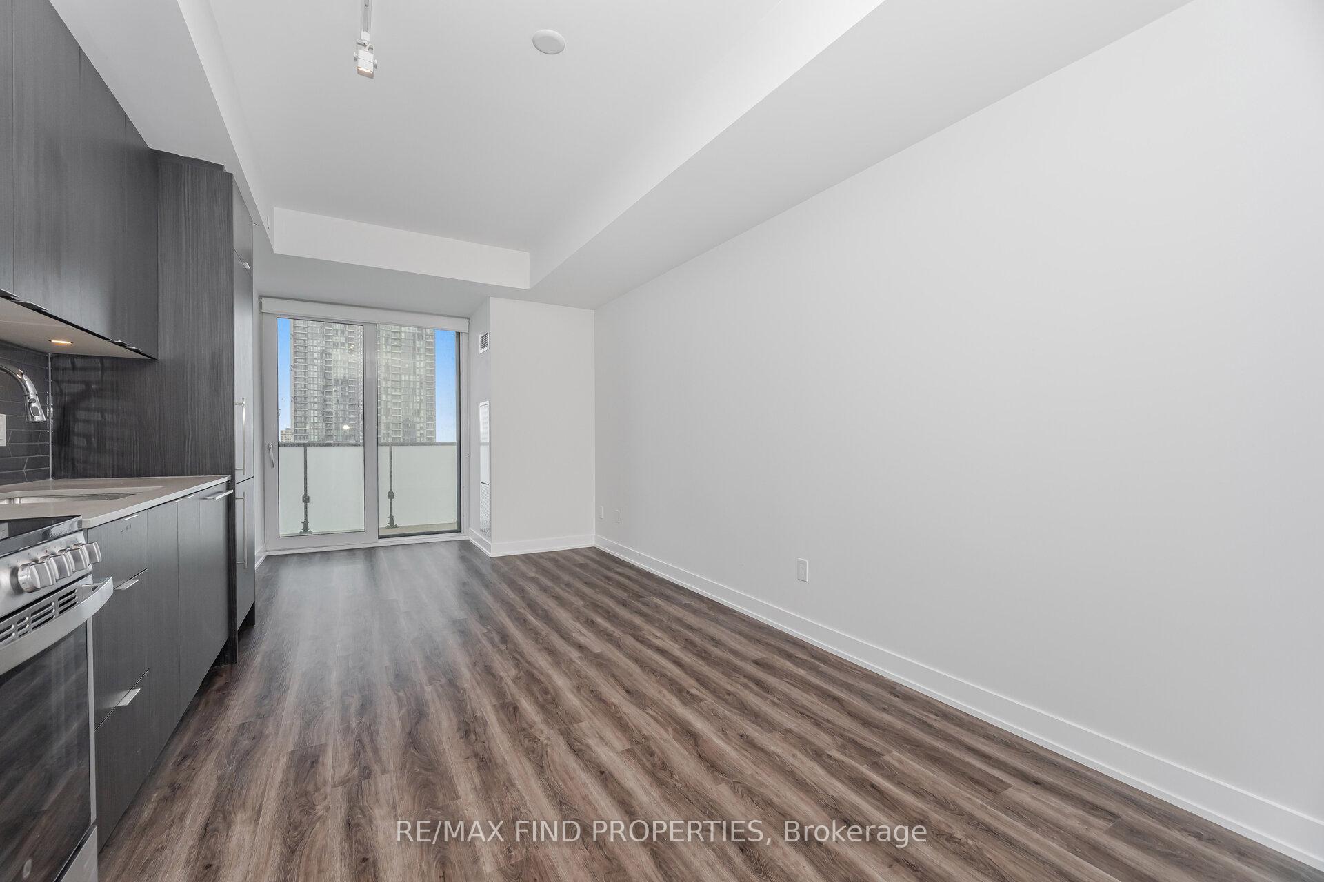 Photo 14 of Unit 1405, 430 Square One Drive, Mississauga, City Centre — HOMEH