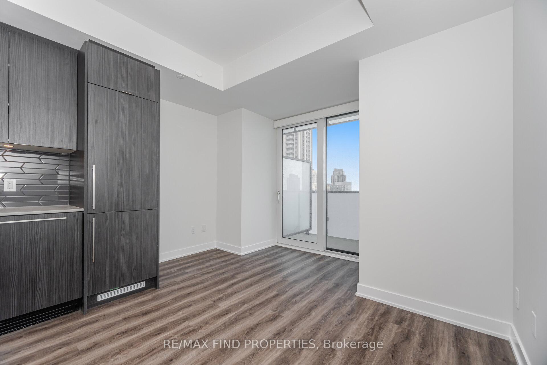 Photo 19 of Unit 1405, 430 Square One Drive, Mississauga, City Centre — HOMEH