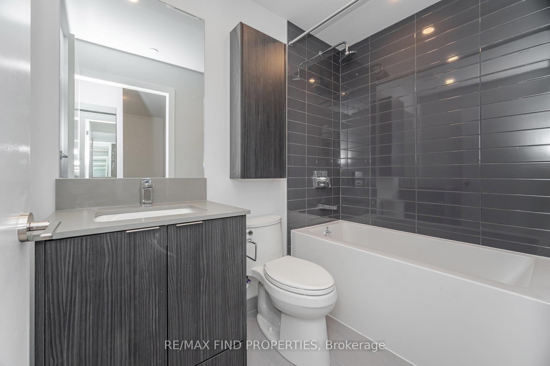 Photo 21 of Unit 1405, 430 Square One Drive, Mississauga, City Centre — HOMEH