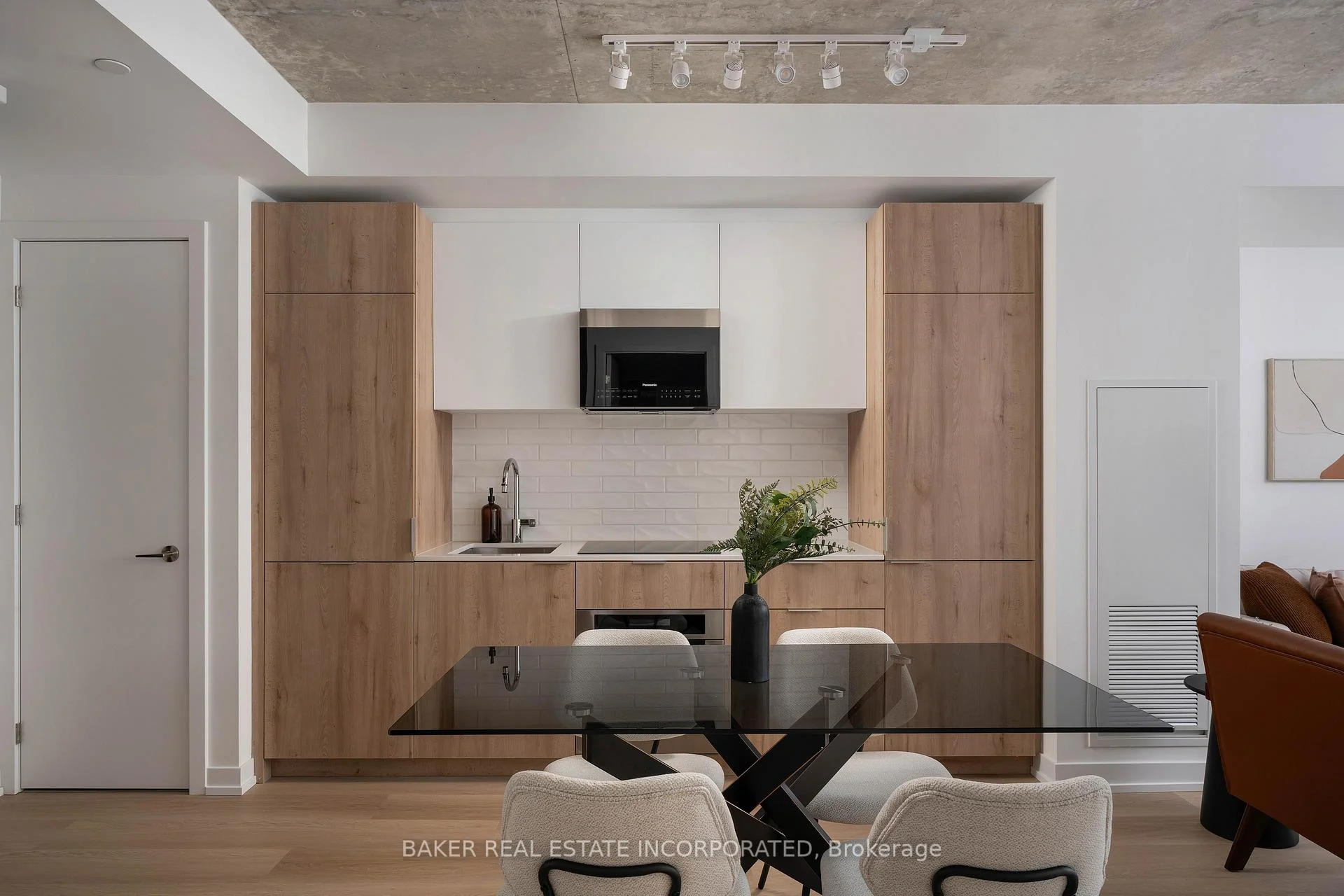 Photo 6 of Unit 913, 28 Eastern Avenue, Toronto, Moss Park — HOMEH