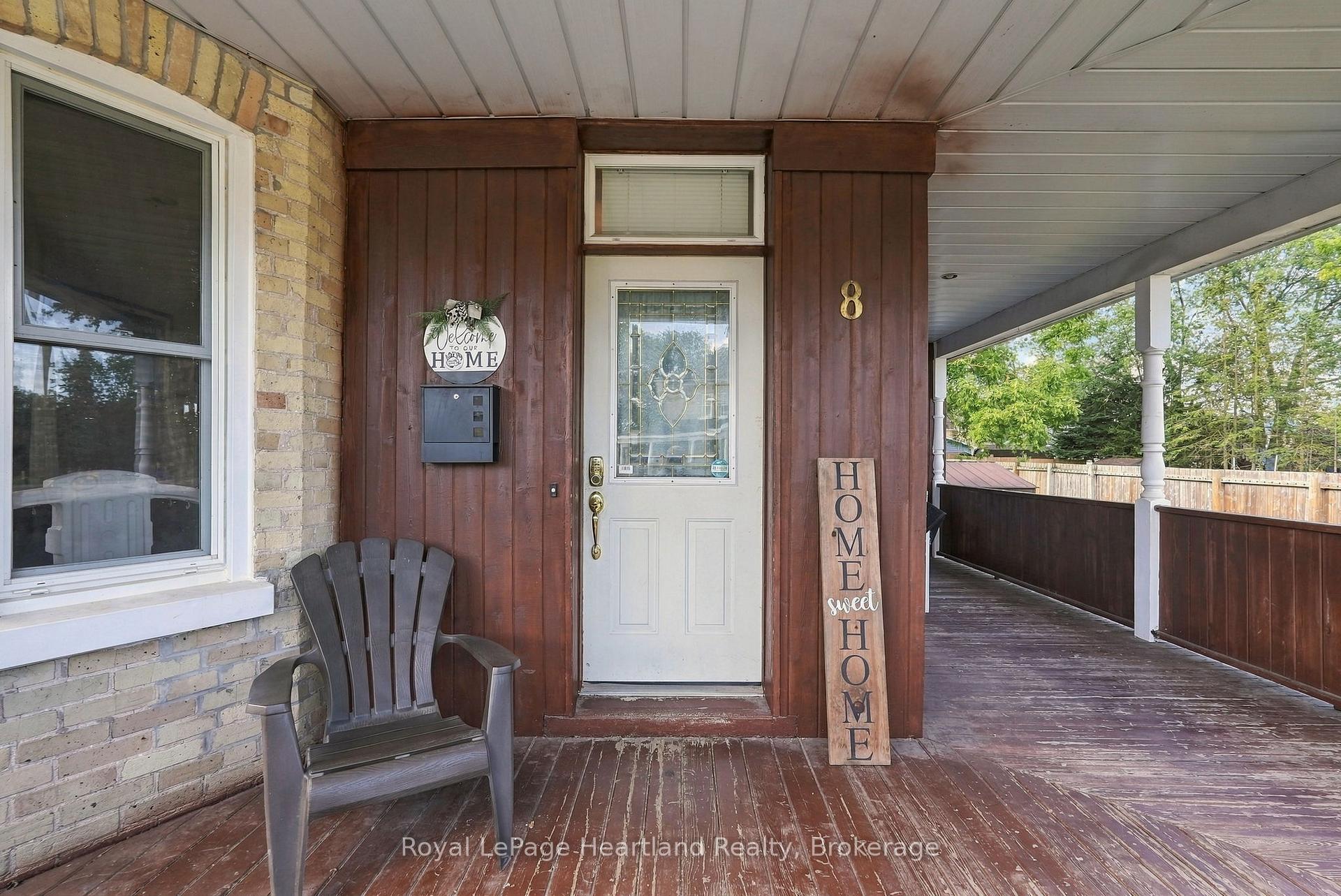 Photo 5 of 8 Clarke Street S, Minto — HOMEH
