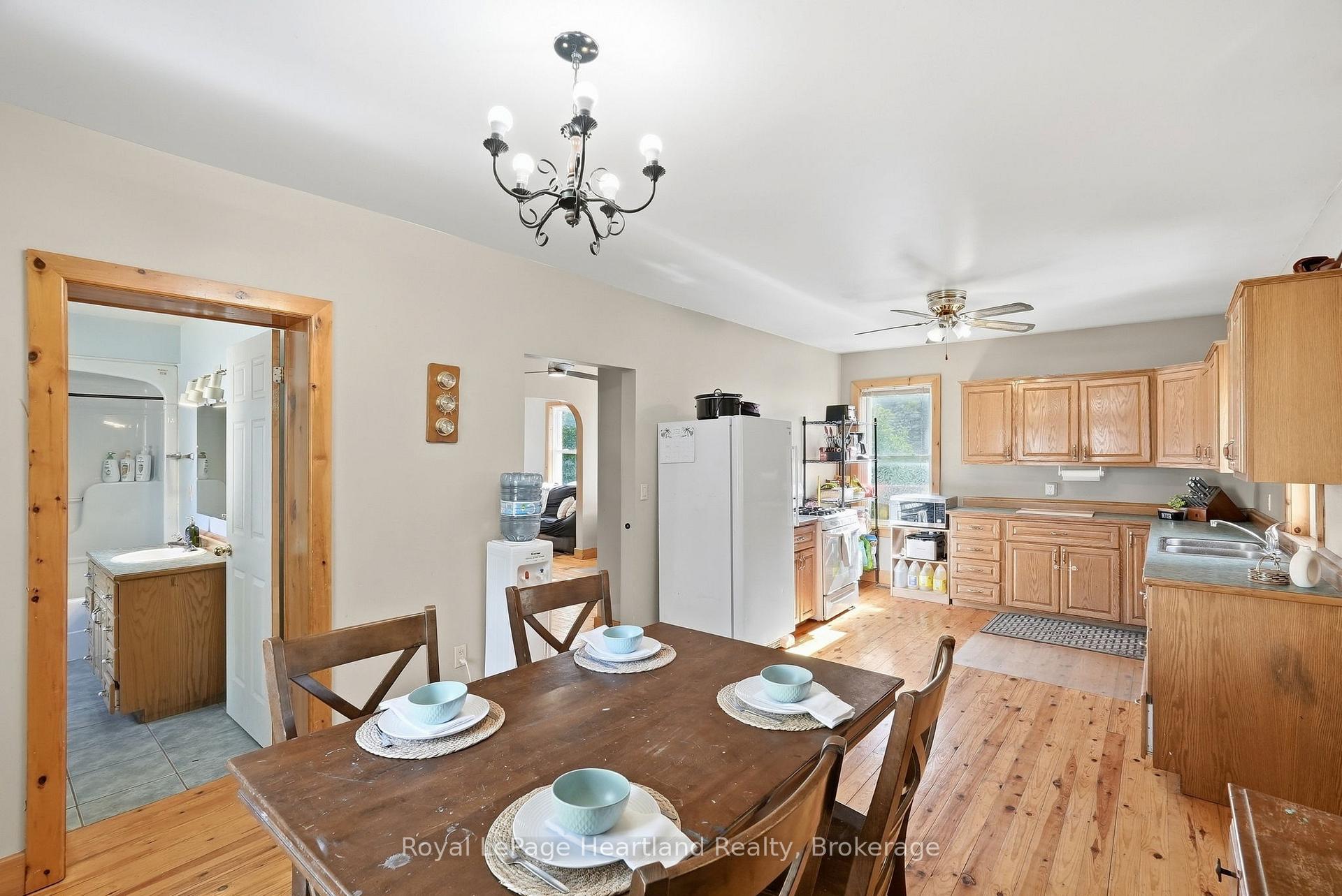 Photo 12 of 8 Clarke Street S, Minto — HOMEH
