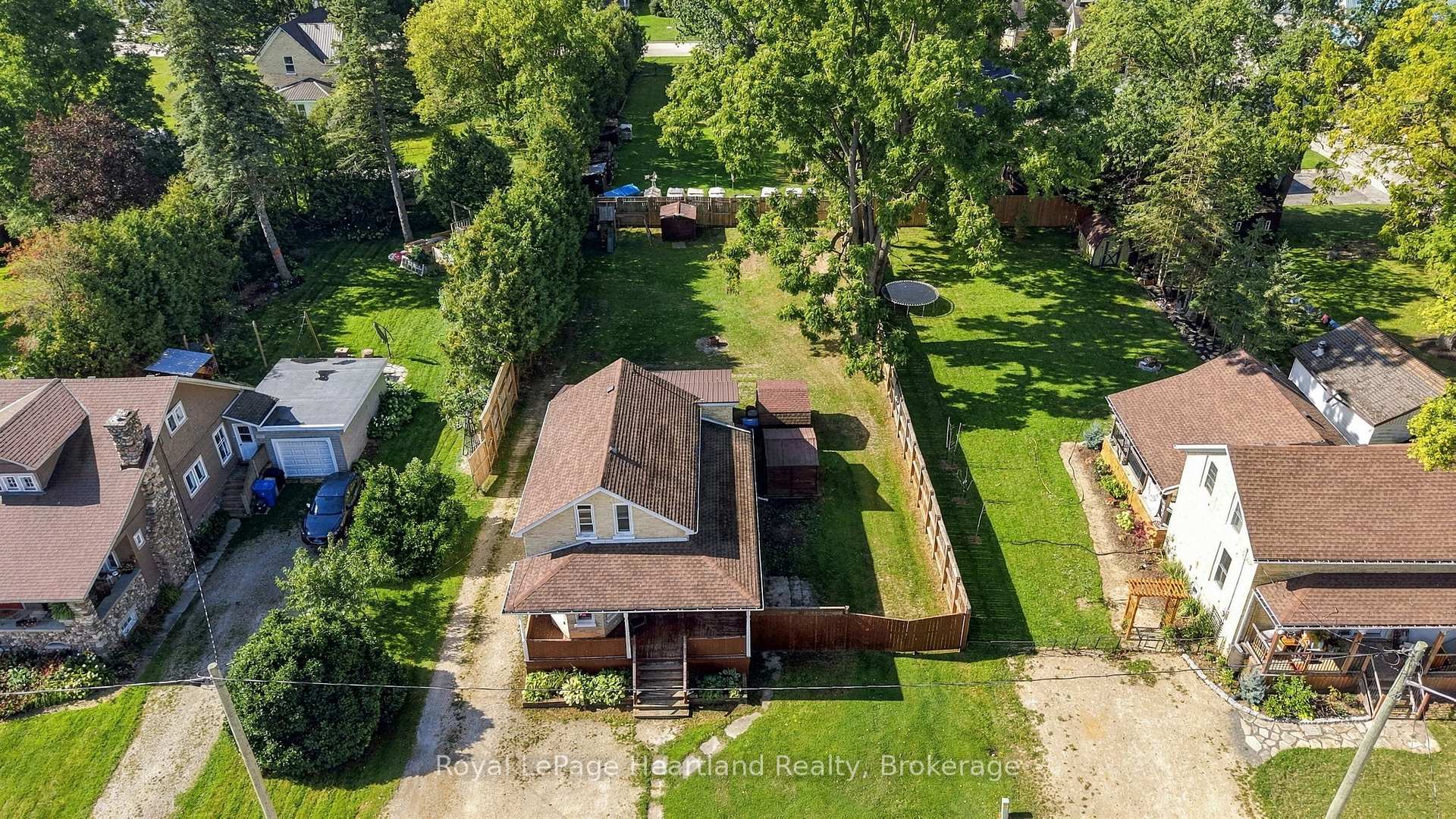 Photo 38 of 8 Clarke Street S, Minto — HOMEH