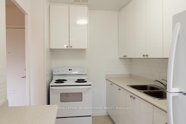 Photo 11 of Unit 310, 1017 Seneca Avenue, Mississauga, Port Credit — HOMEH